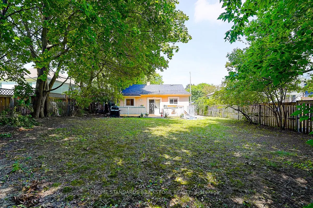 99 Harlandale Avenue