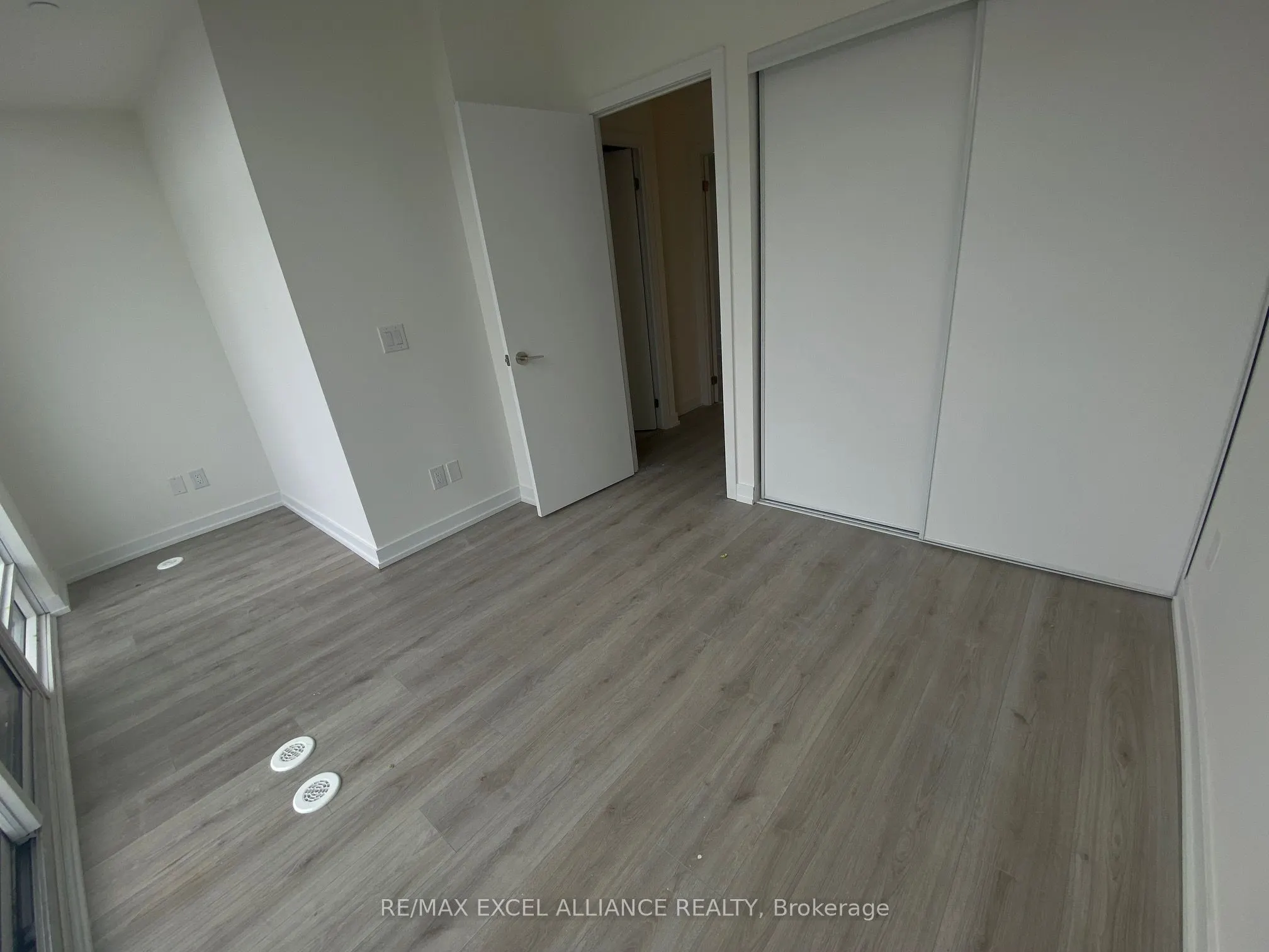 861 Sheppard Ave W Avenue, #39