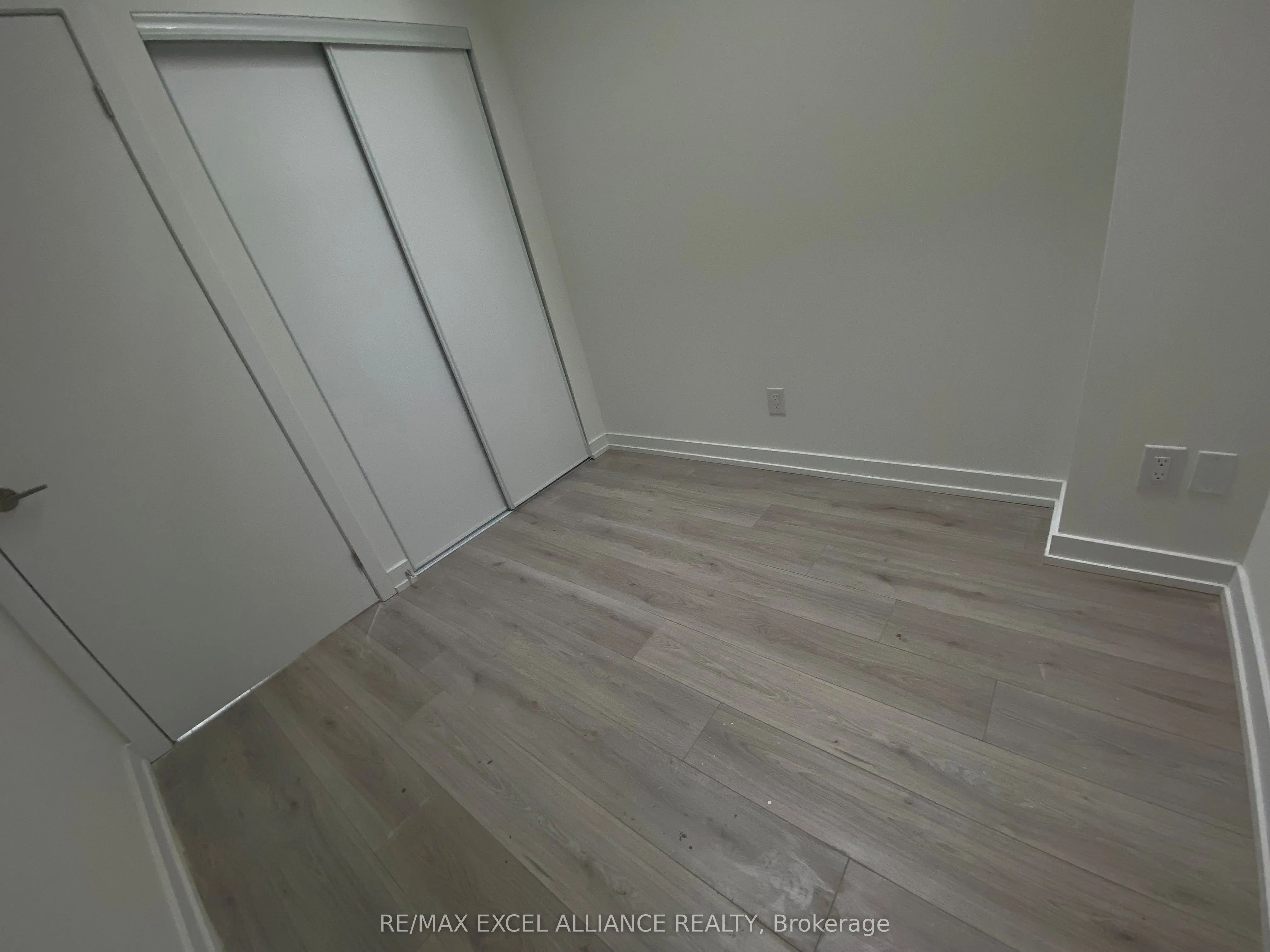 861 Sheppard Ave W Avenue, #39