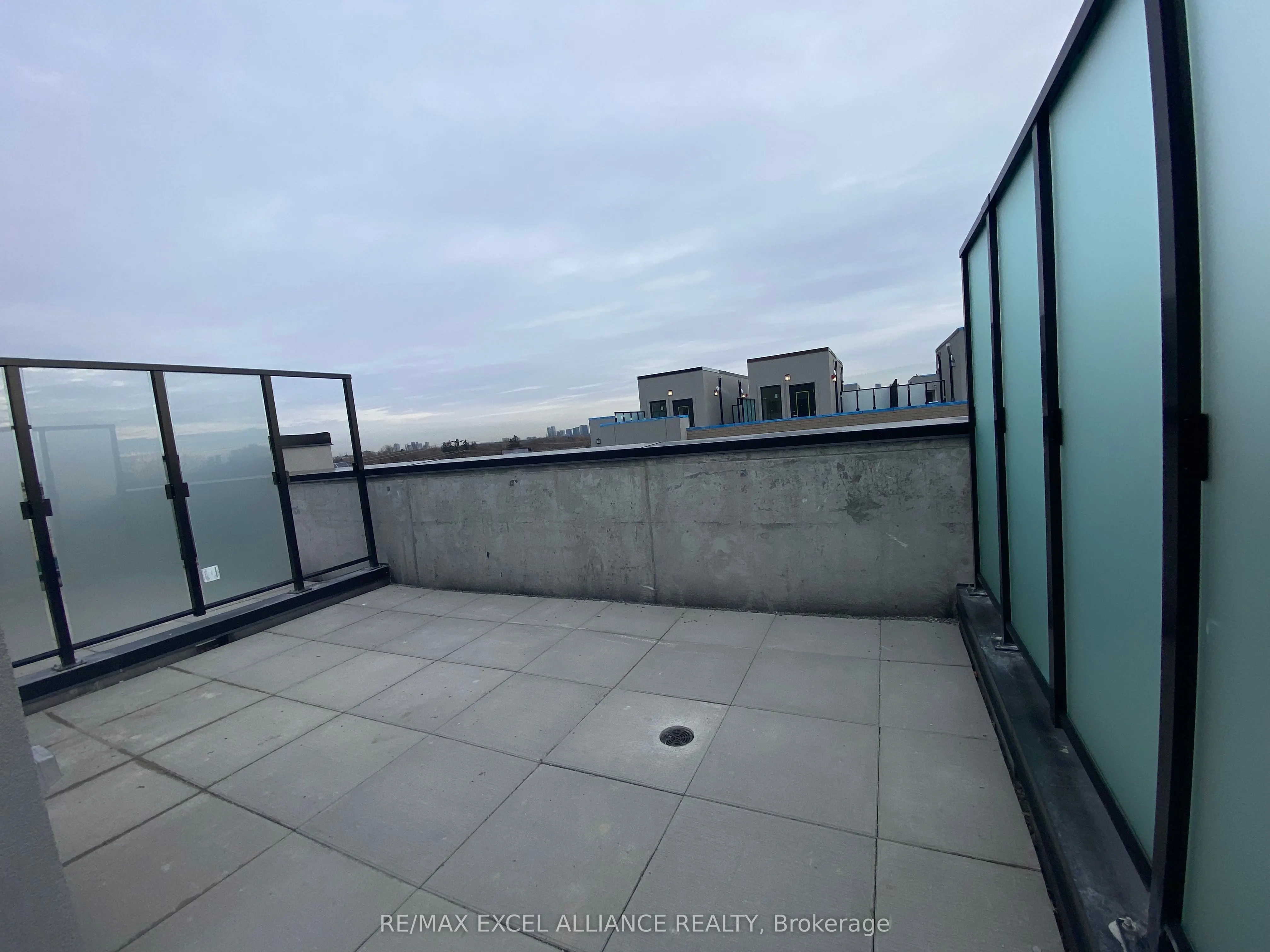 861 Sheppard Ave W Avenue, #39
