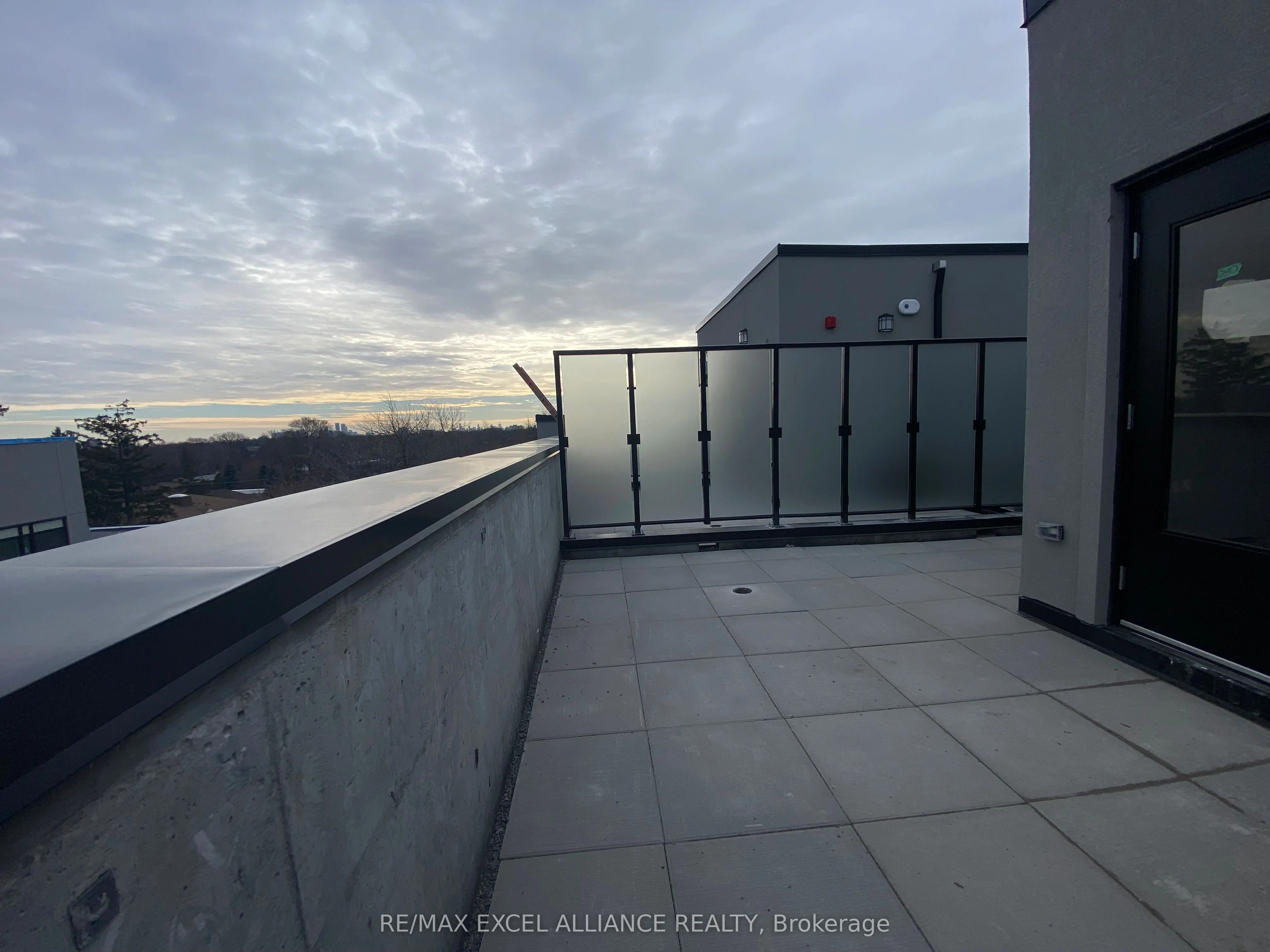861 Sheppard Ave W Avenue, #39