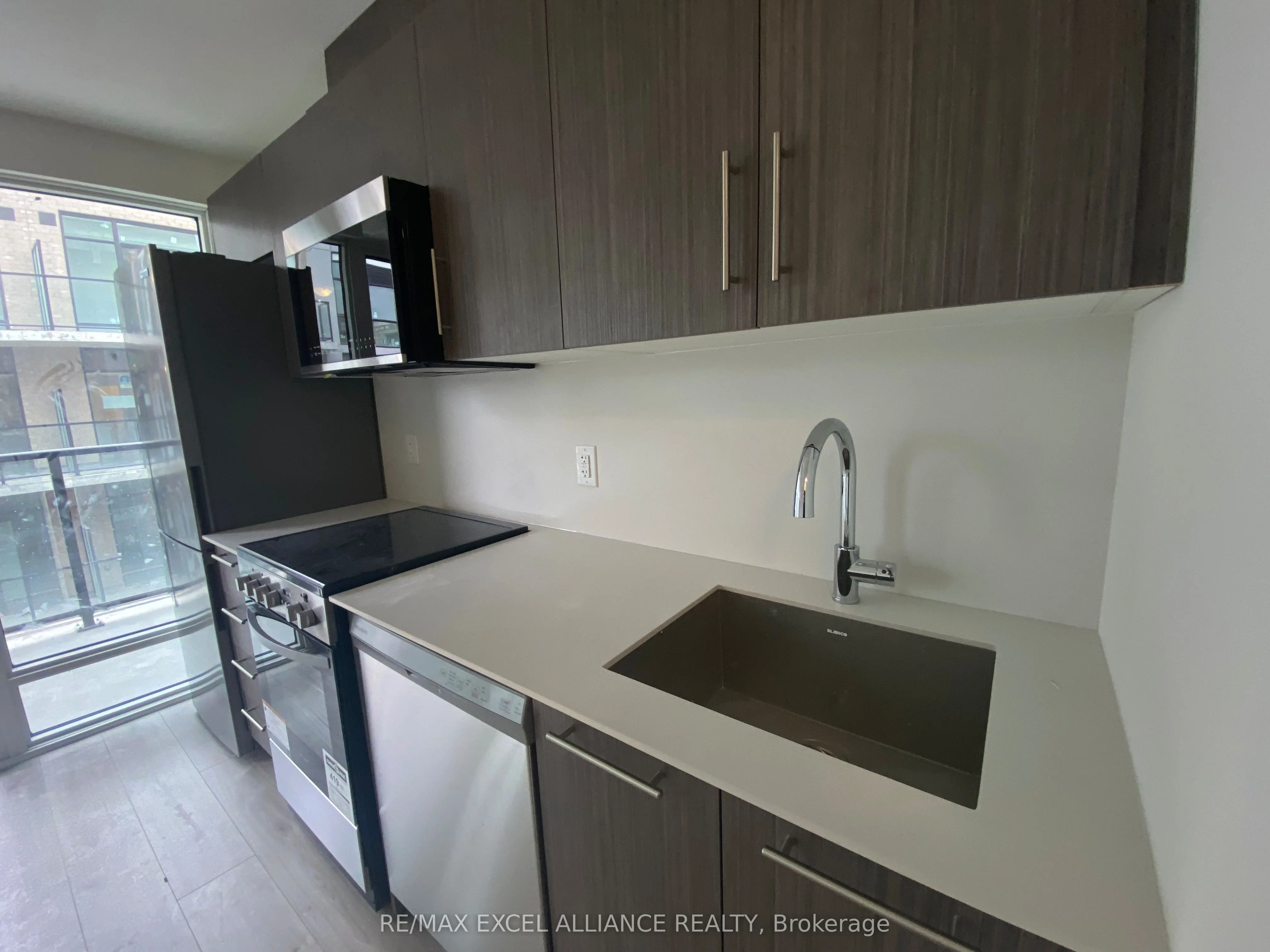 861 Sheppard Ave W Avenue, #39