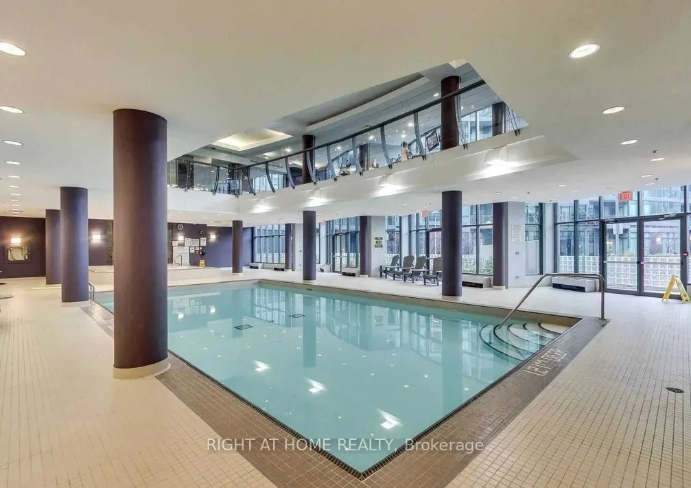 219 Fort York Boulevard, #2205