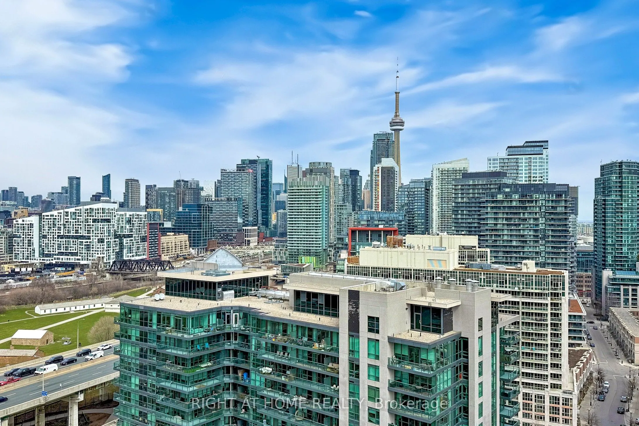 219 Fort York Boulevard, #2205