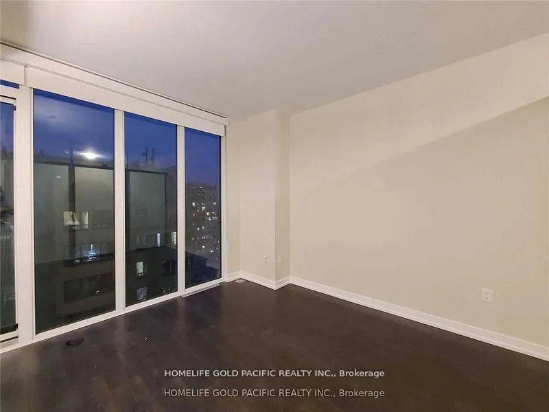 426 University Avenue, #1001