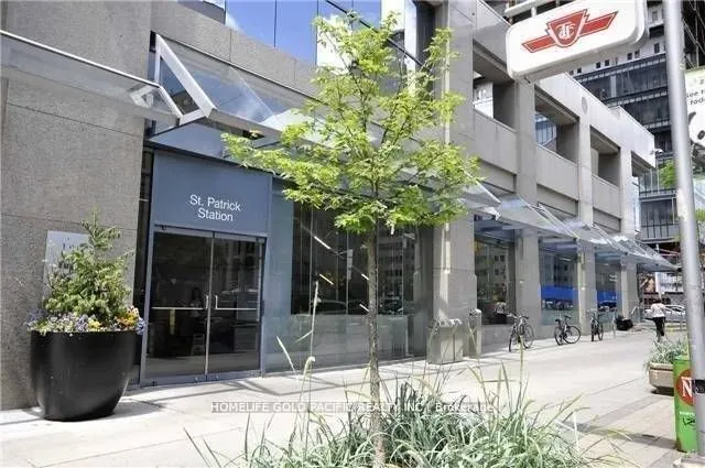 426 University Avenue, #1001