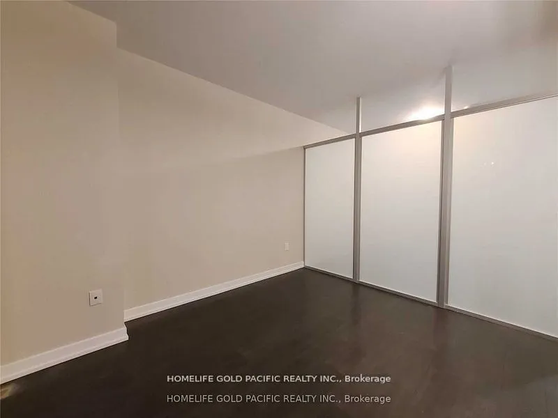 426 University Avenue, #1001