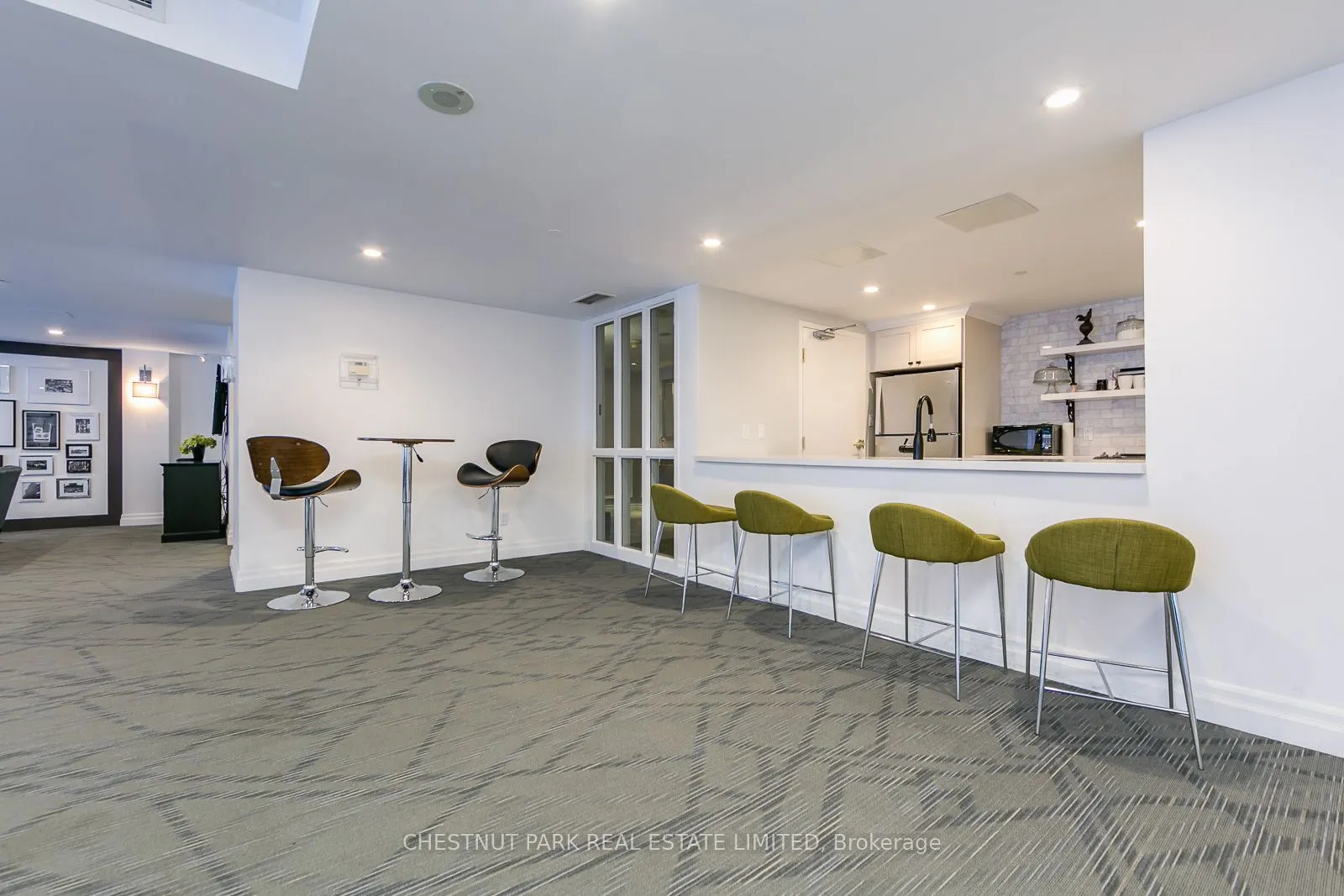 39 Jarvis St Street, #307