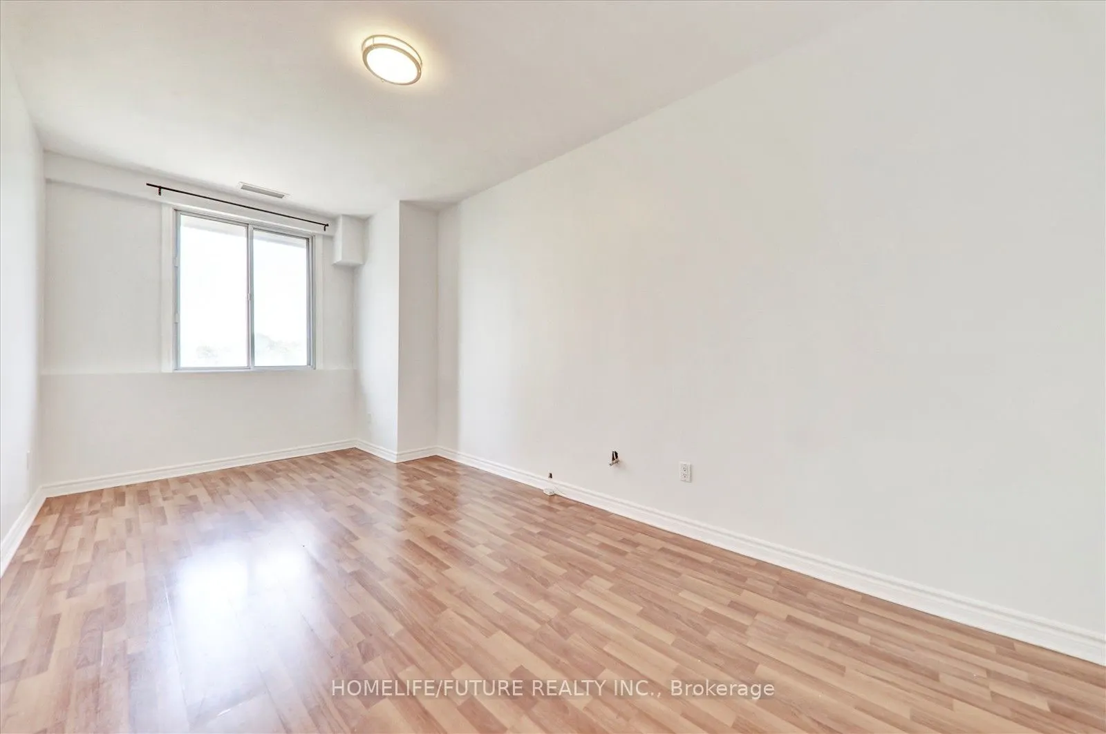 10 Gateway Boulevard, #506