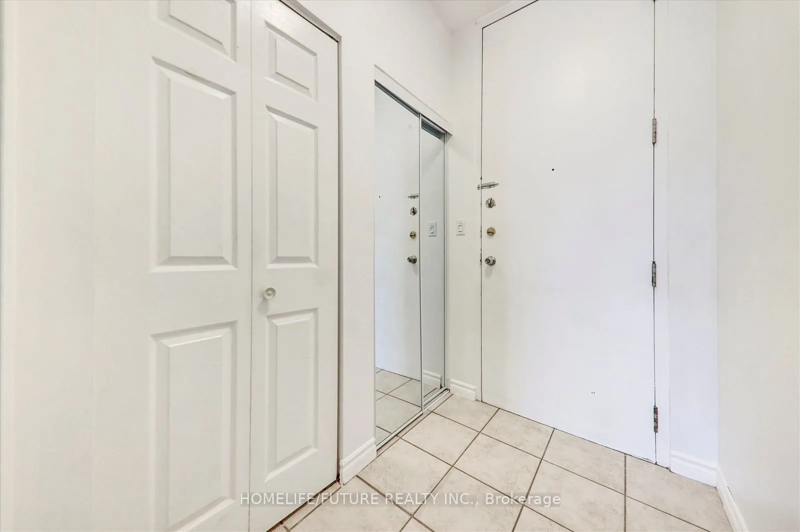 10 Gateway Boulevard, #506
