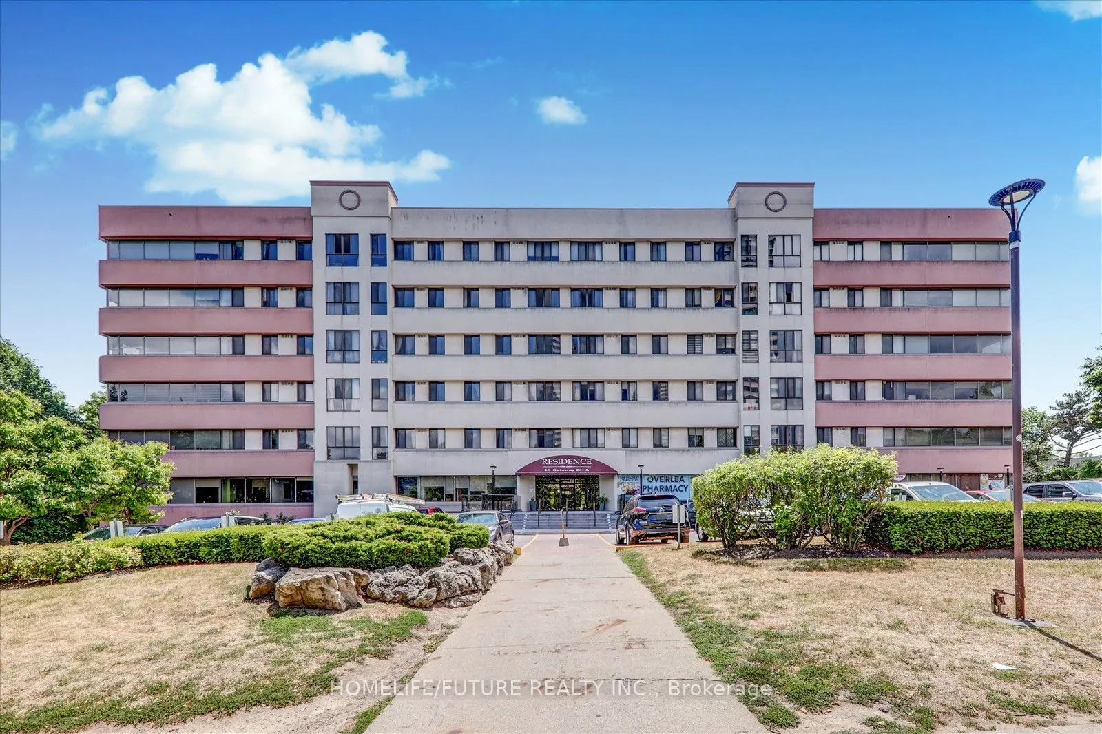 10 Gateway Boulevard, #506