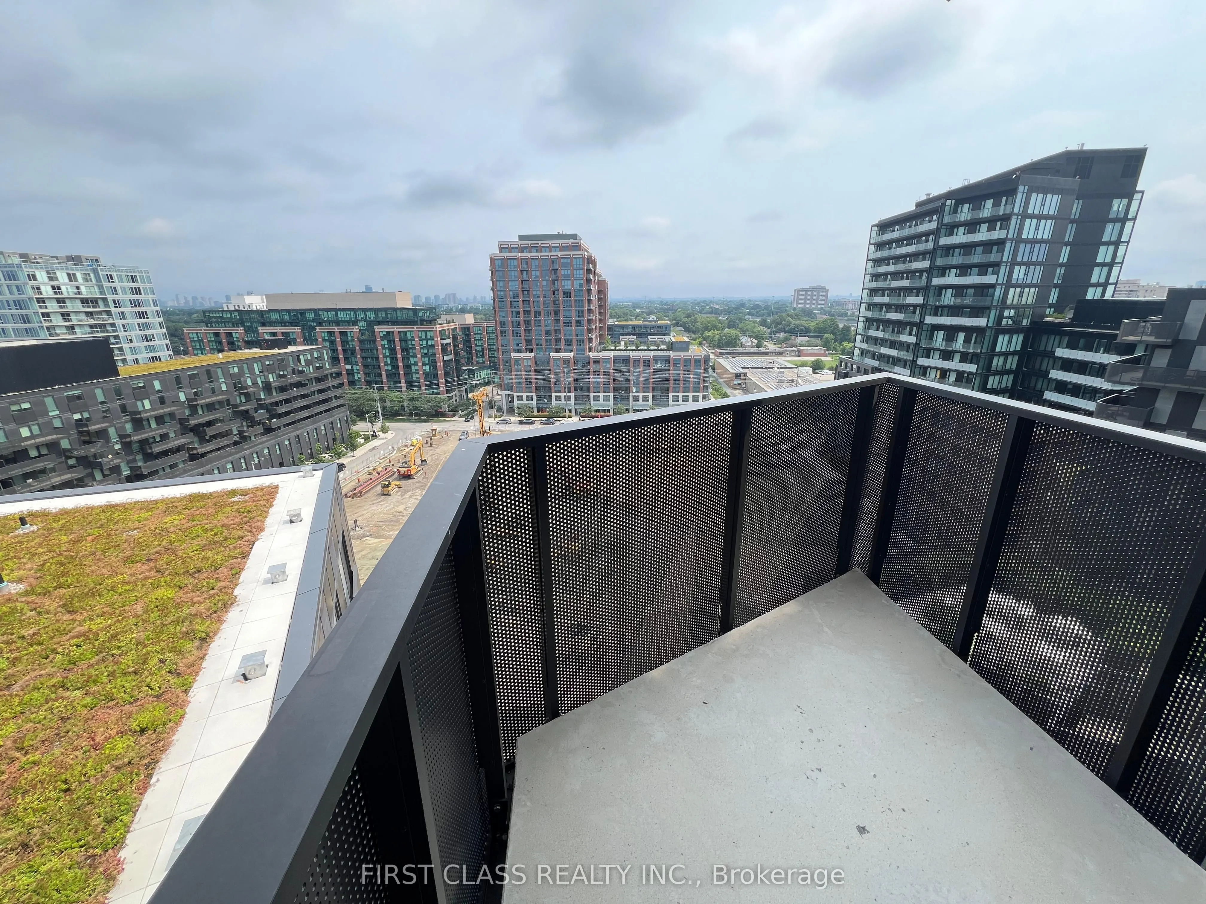 30 Tretti Way, #1202