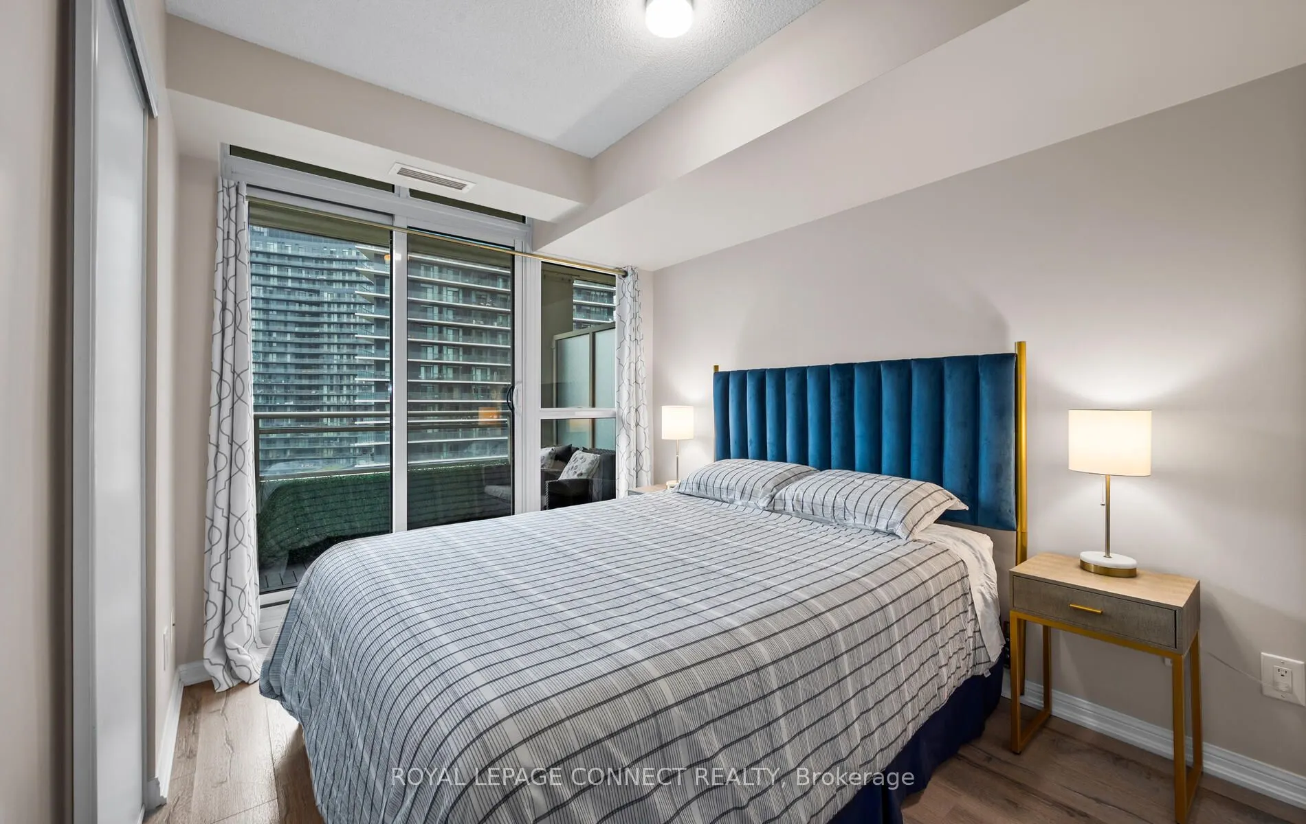 38 Grand Magazine Street, #2031
