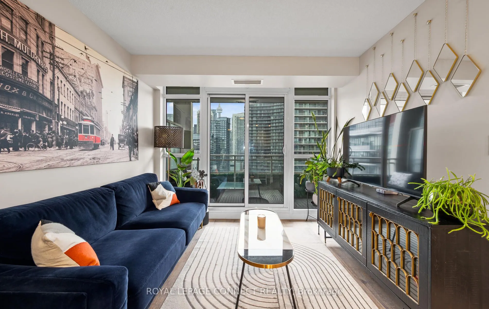 38 Grand Magazine Street, #2031