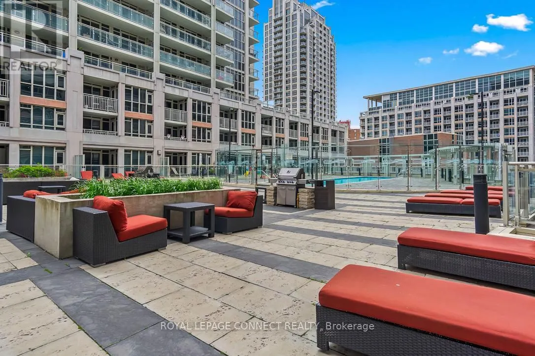 38 Grand Magazine Street, #2031