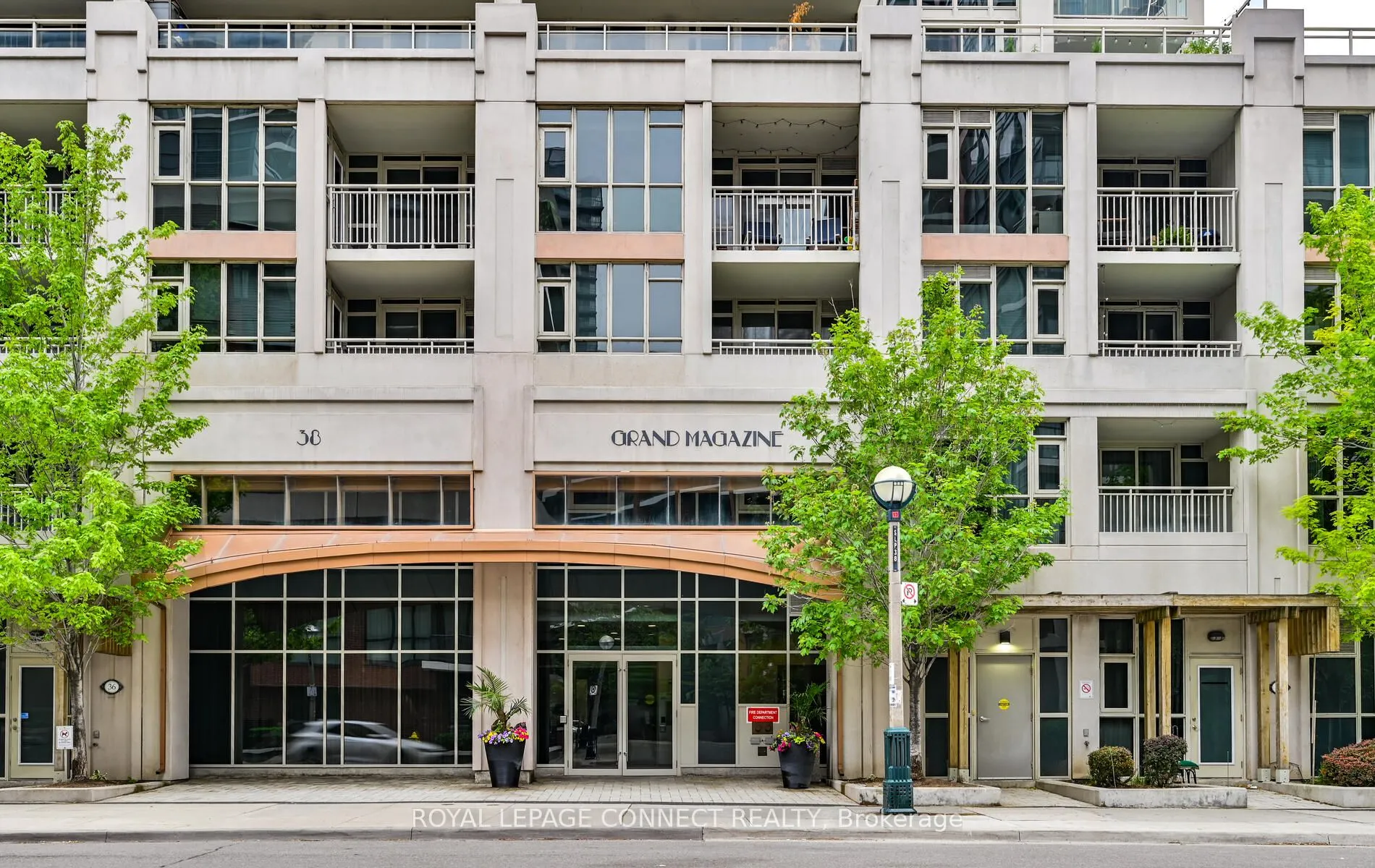38 Grand Magazine Street, #2031