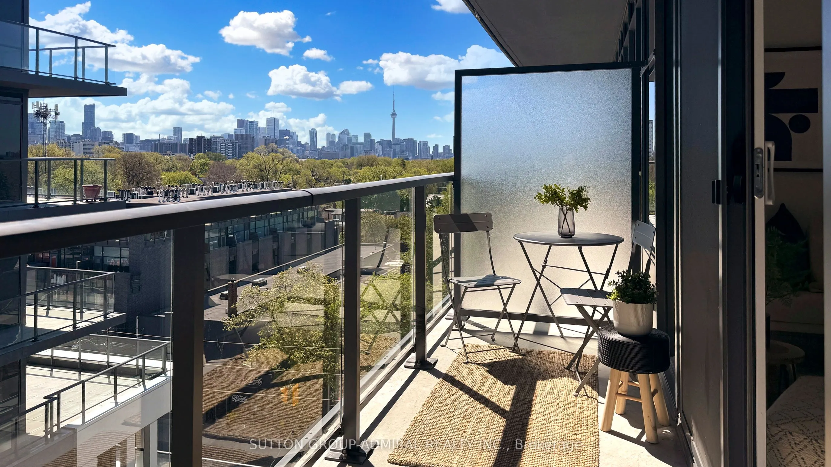 500 Dupont Street, #602