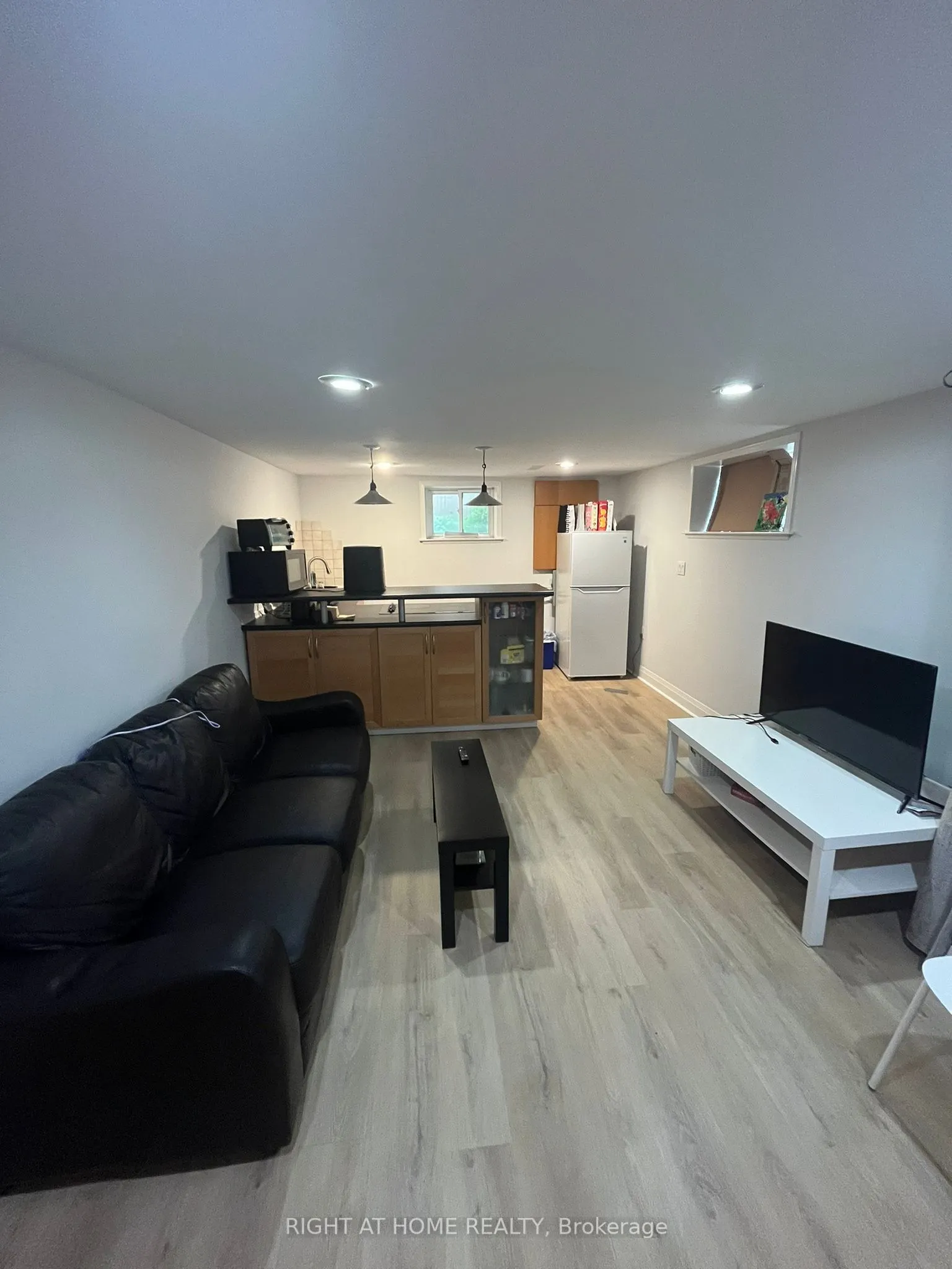 55 Verwood Avenue, #Lower