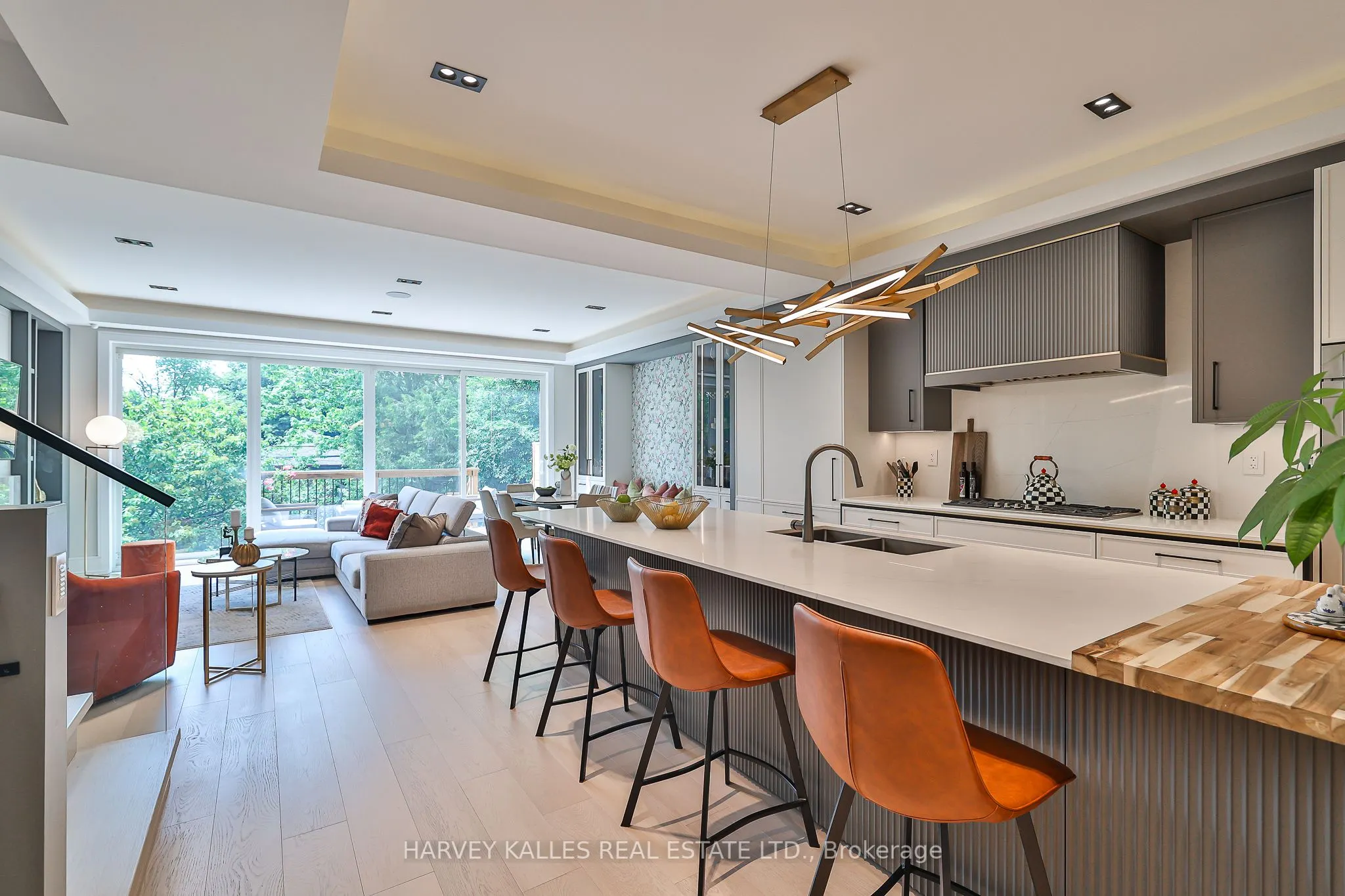 105 Donlea Drive