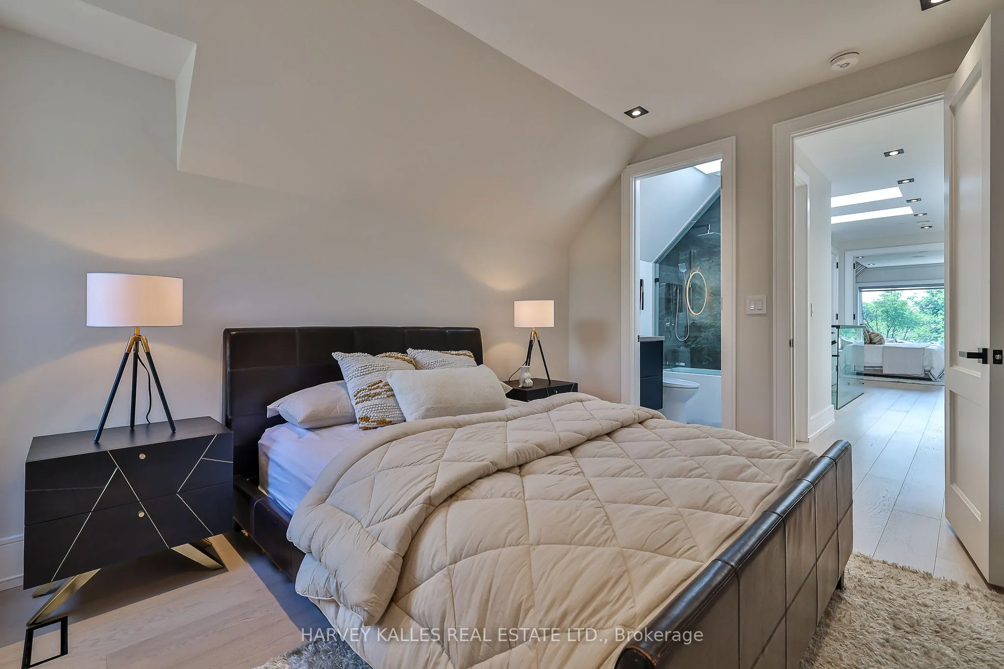 105 Donlea Drive