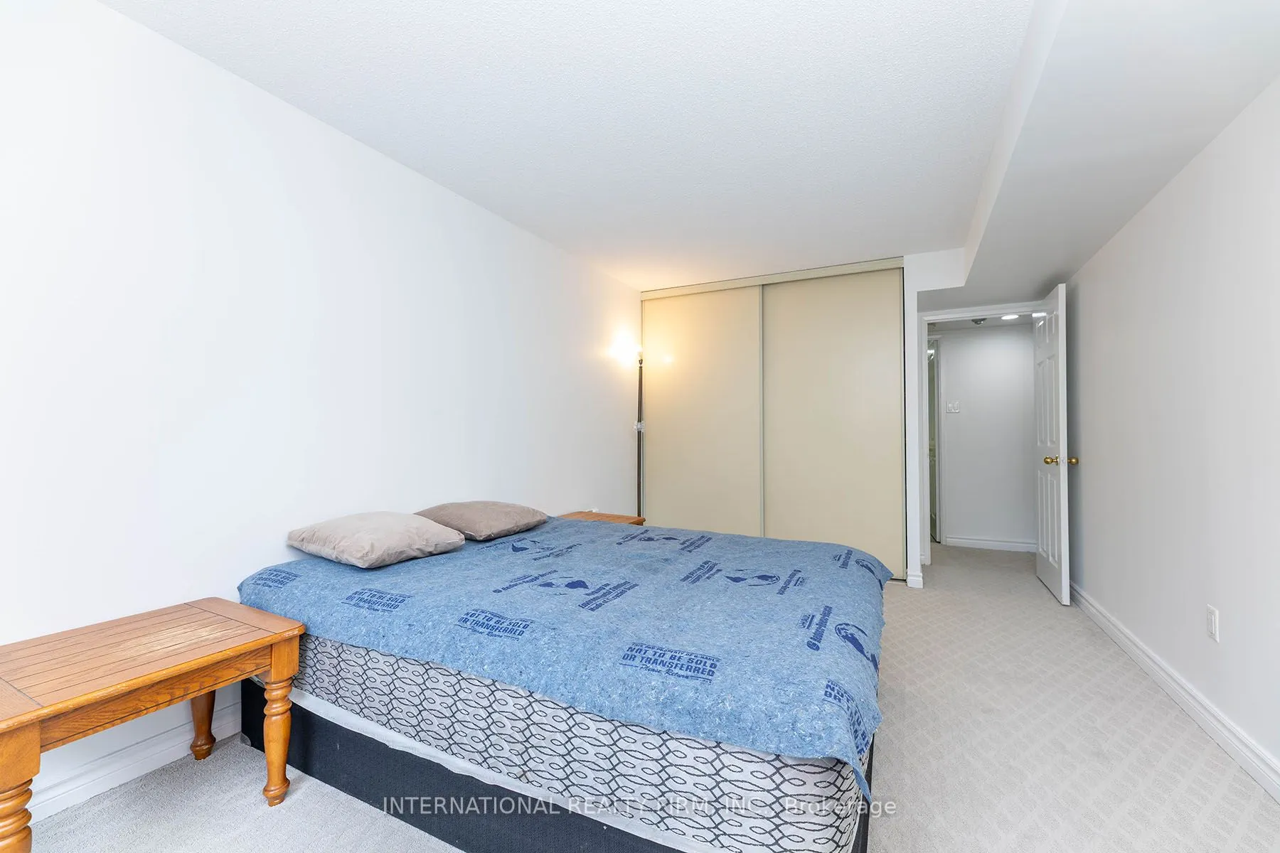 705 King Street W, #215