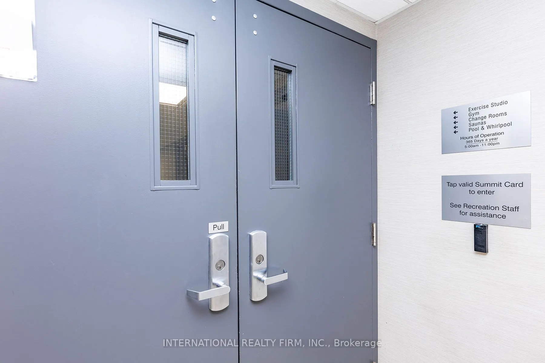 705 King Street W, #215