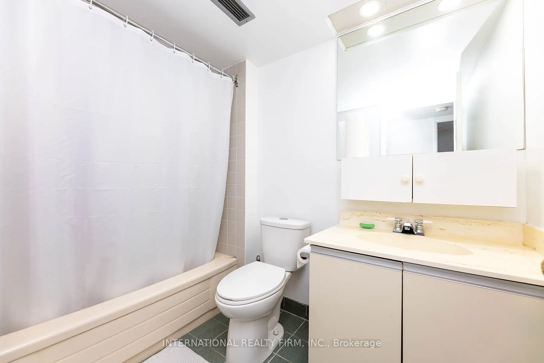 705 King Street W, #215