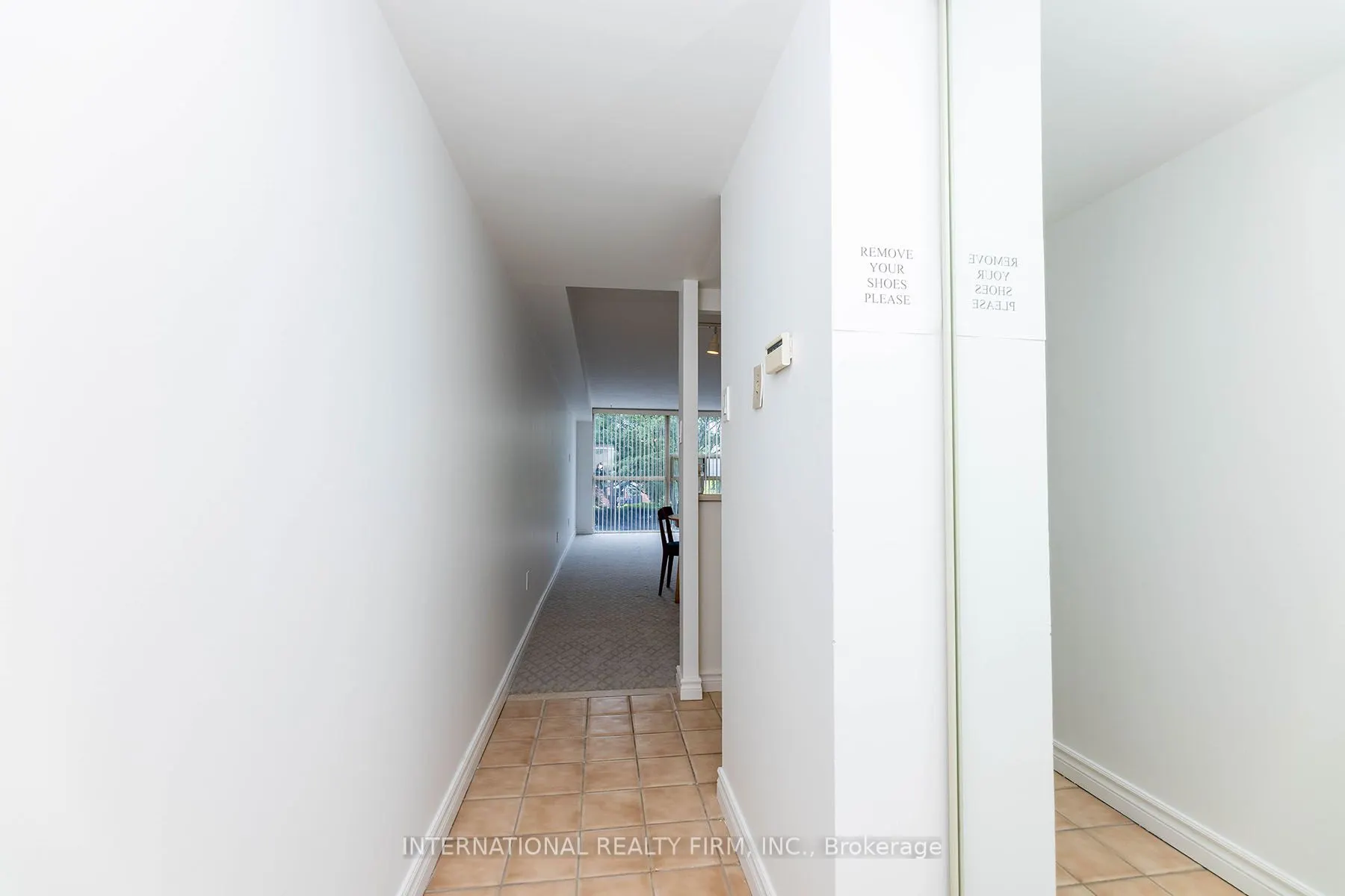 705 King Street W, #215