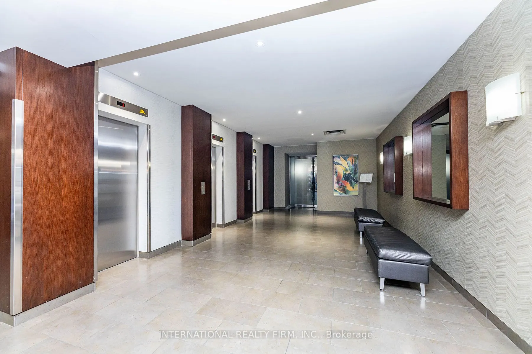 705 King Street W, #215