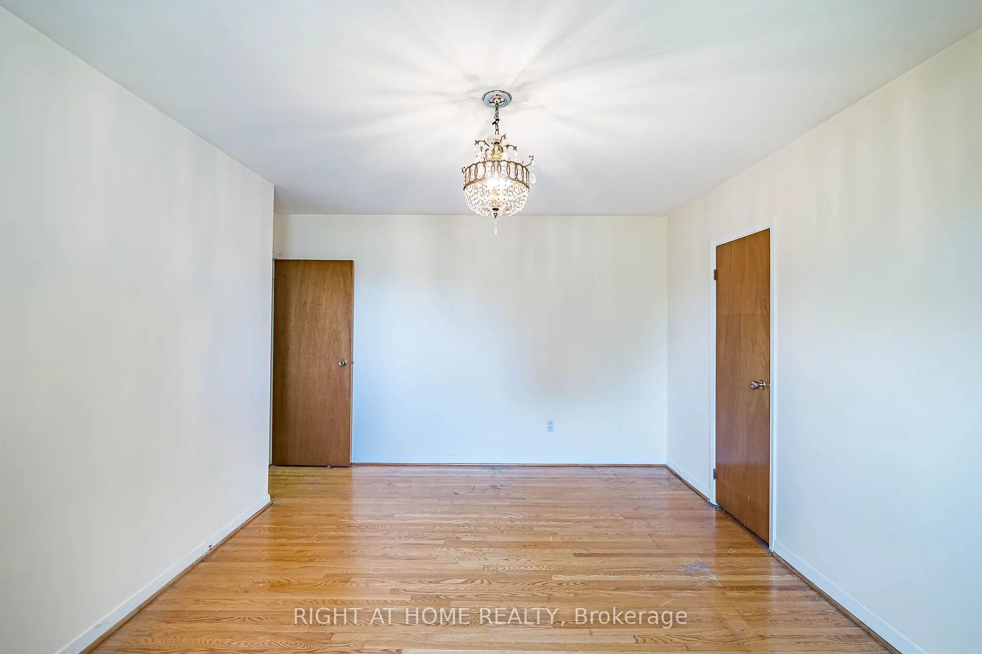 233 Faywood Boulevard