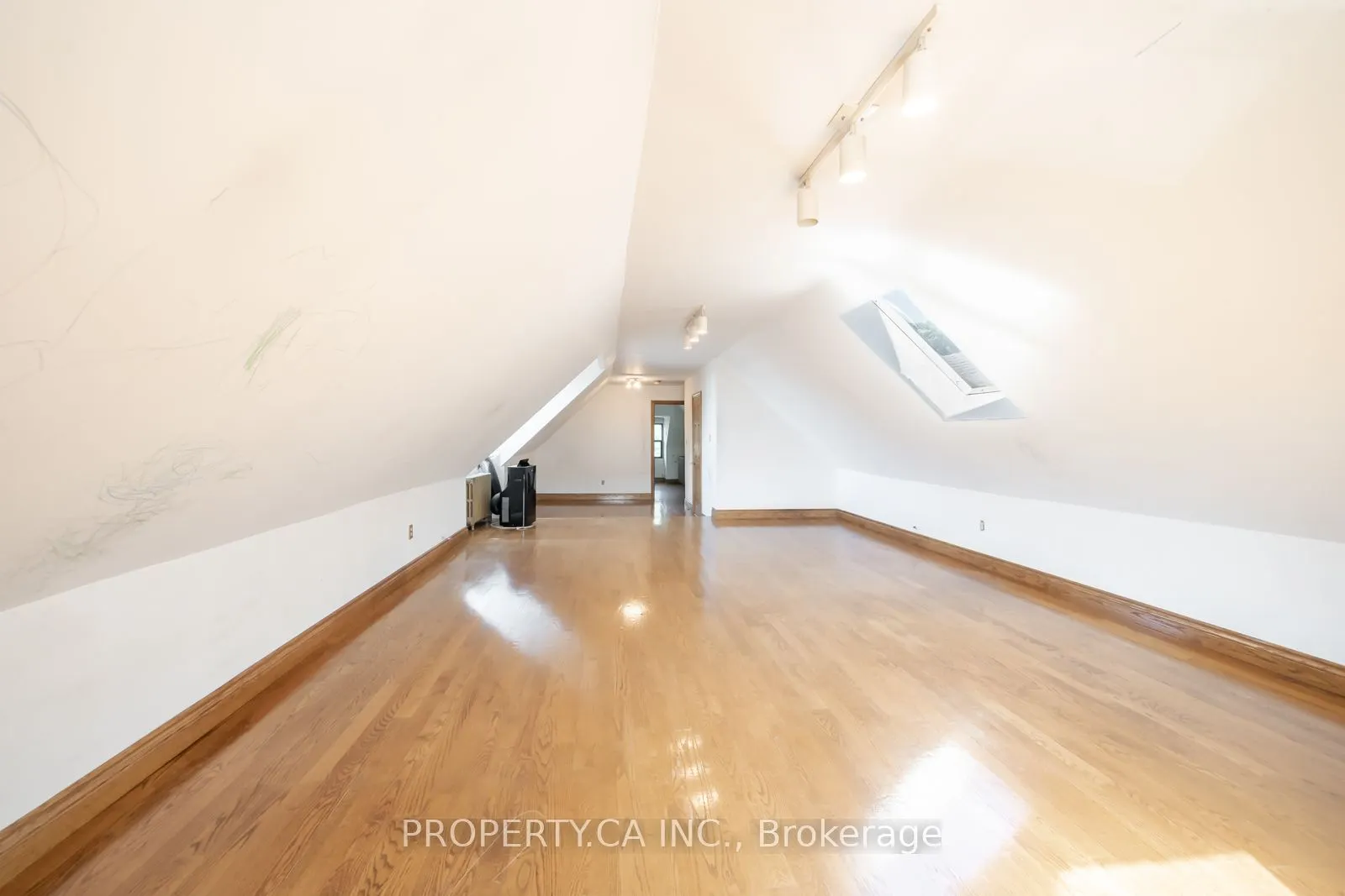 35 Pinewood Avenue