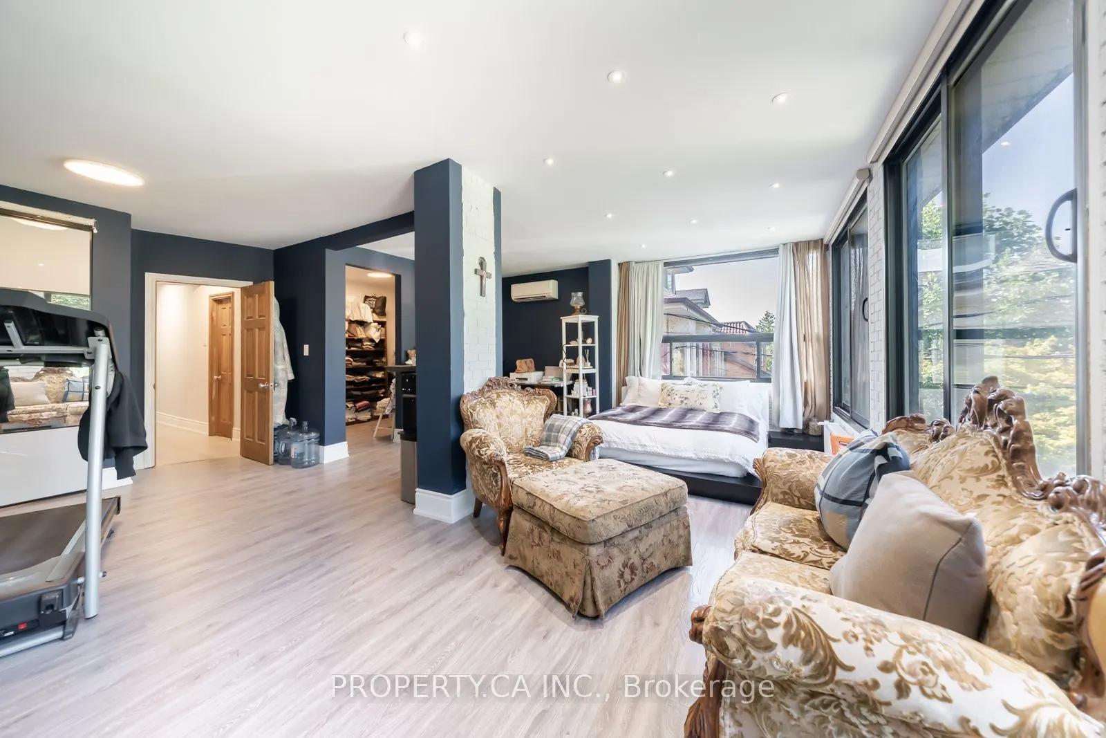 35 Pinewood Avenue