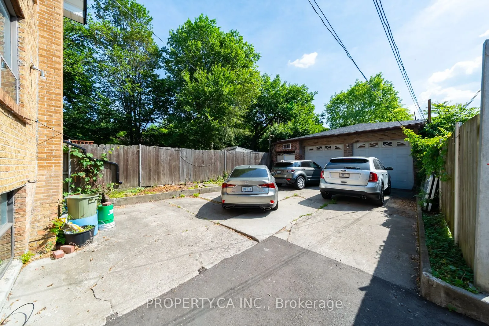 35 Pinewood Avenue