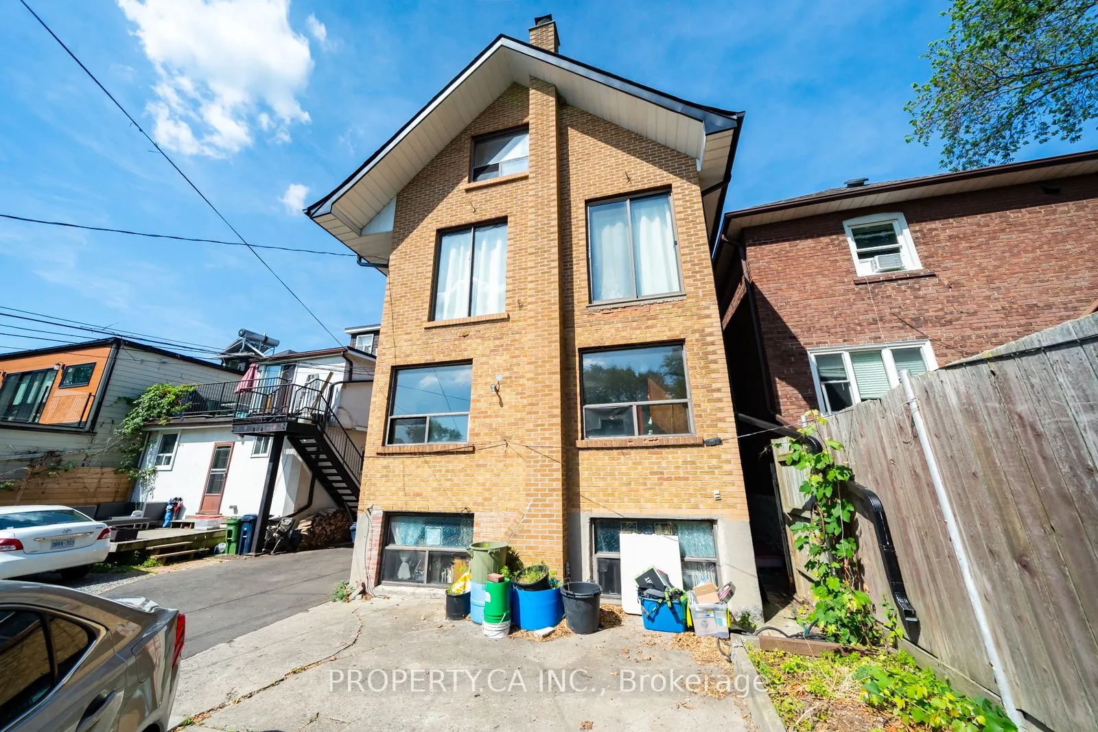 35 Pinewood Avenue