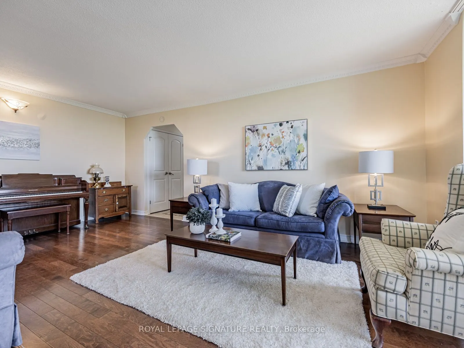 60 Pavane Linkway, #1914