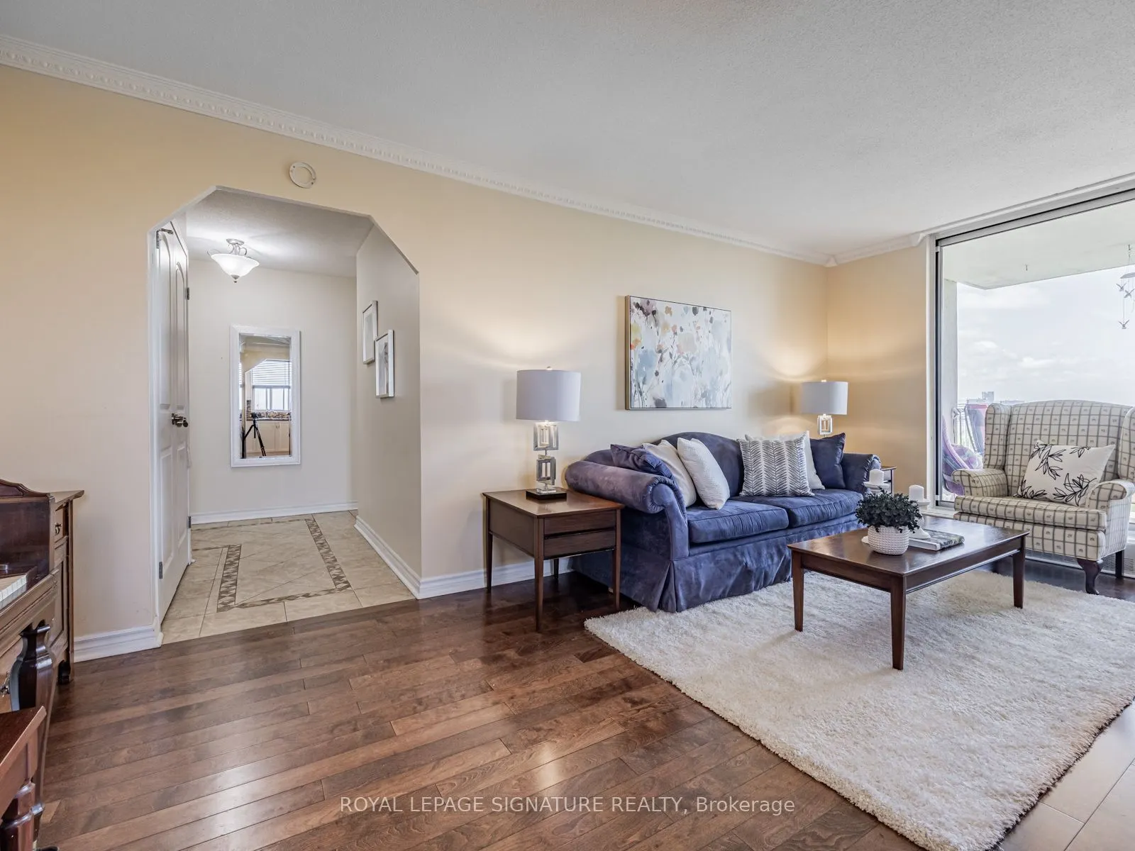 60 Pavane Linkway, #1914