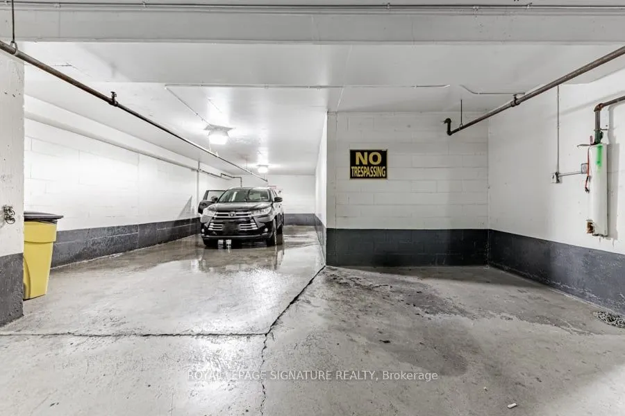 60 Pavane Linkway, #1914