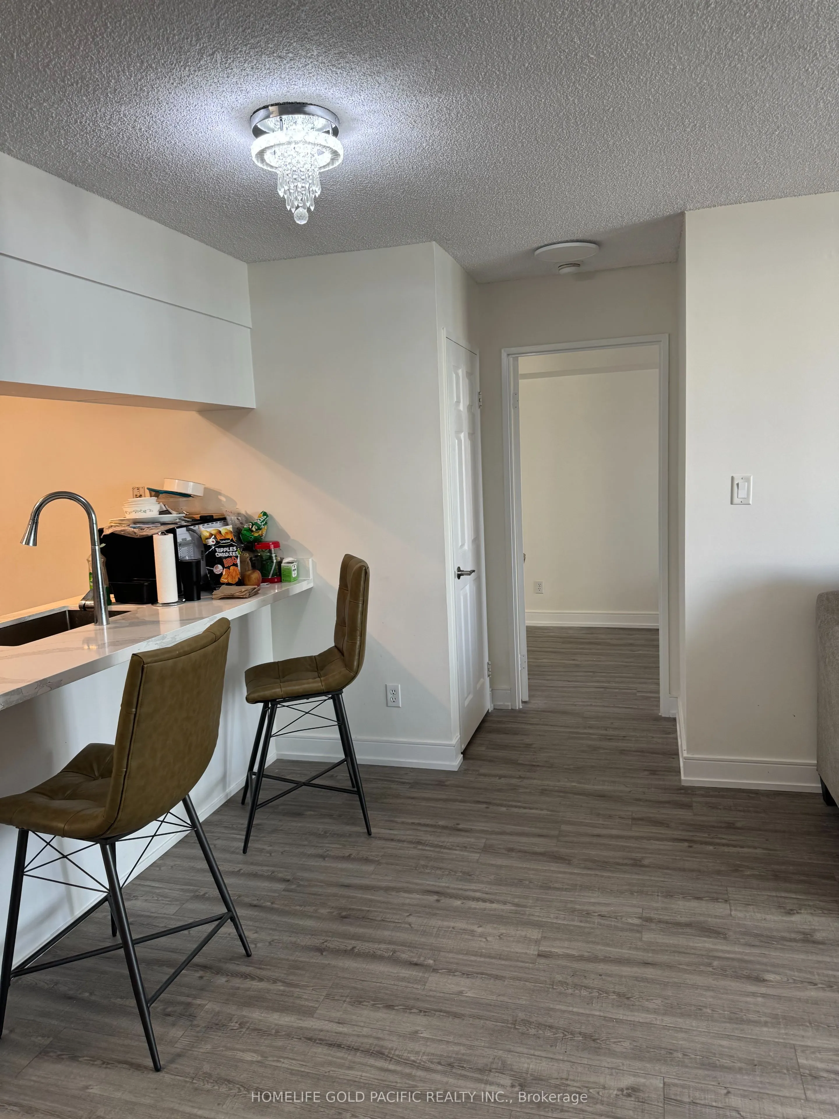 28 Empress Avenue, #1716