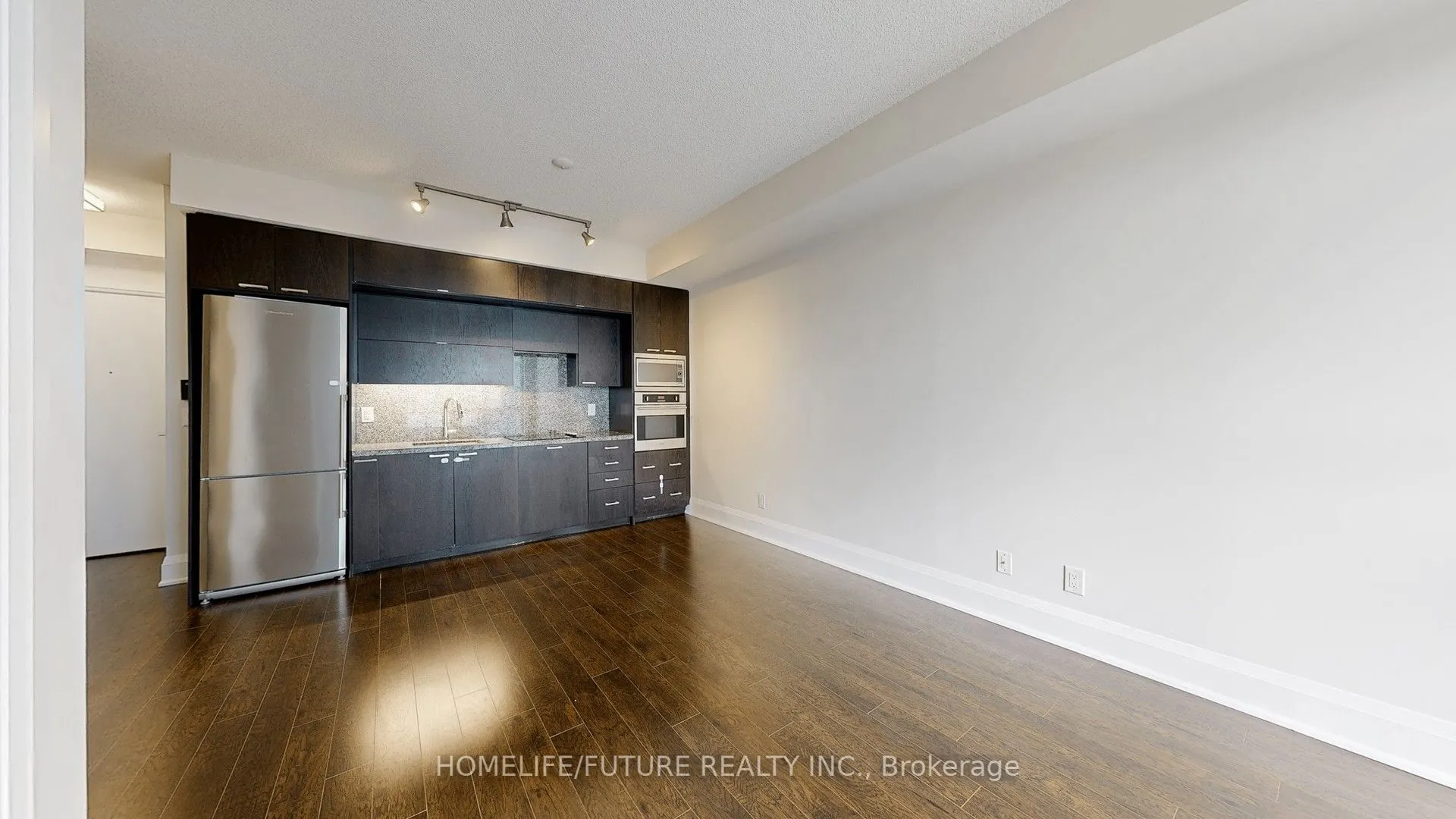 120 Harrison Garden Boulevard #1302