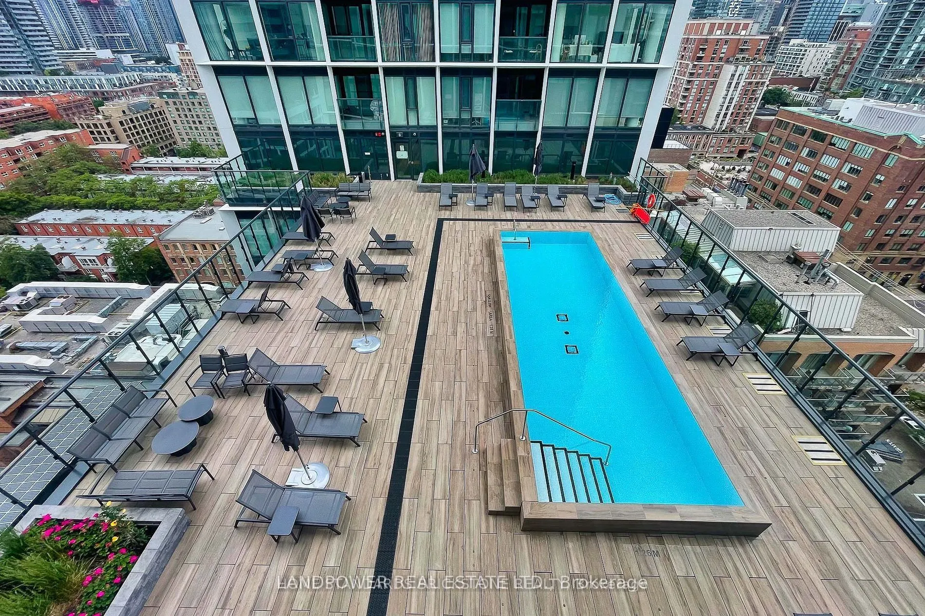 158 Front Street E, #1112