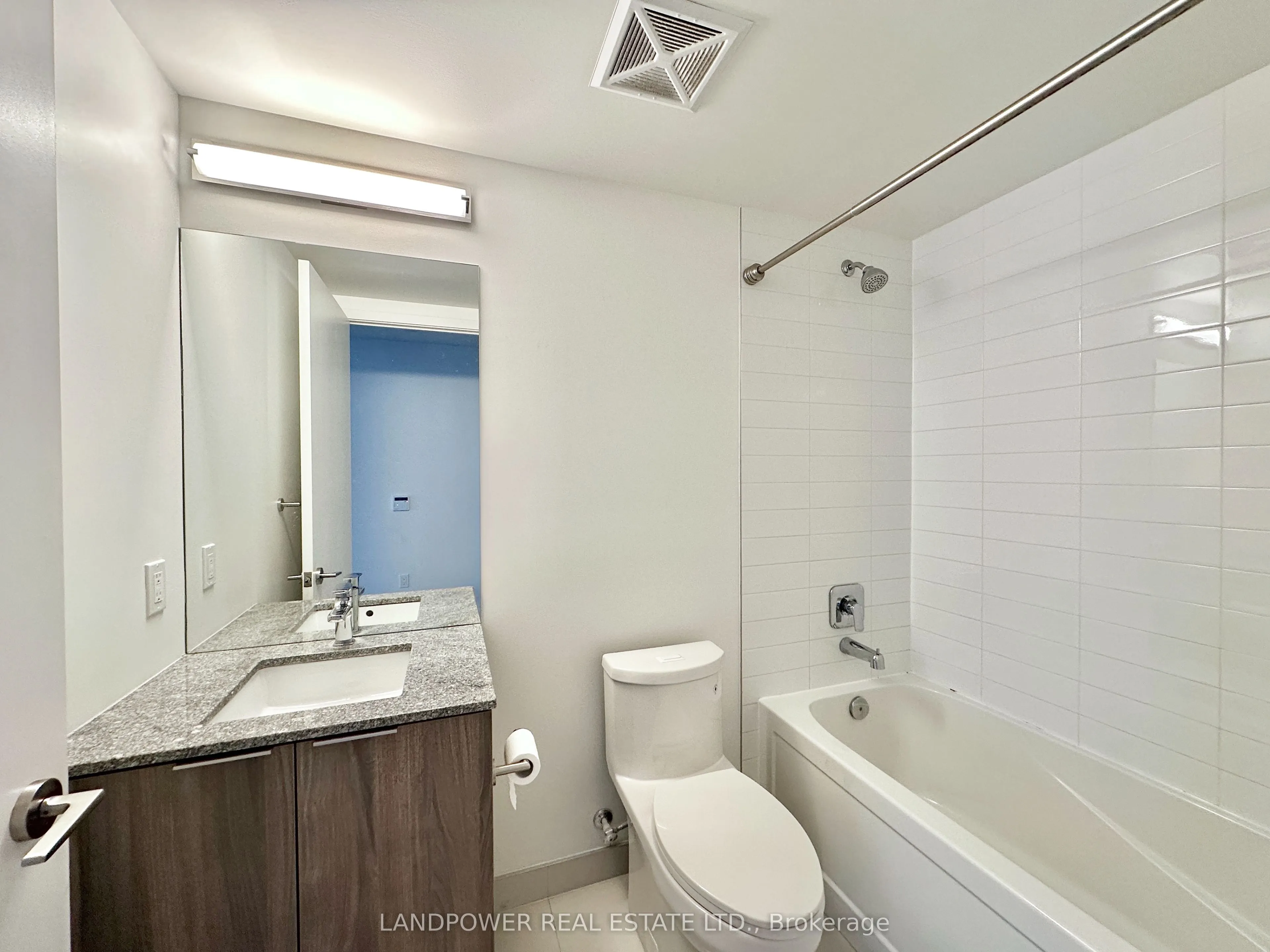 158 Front Street E, #1112
