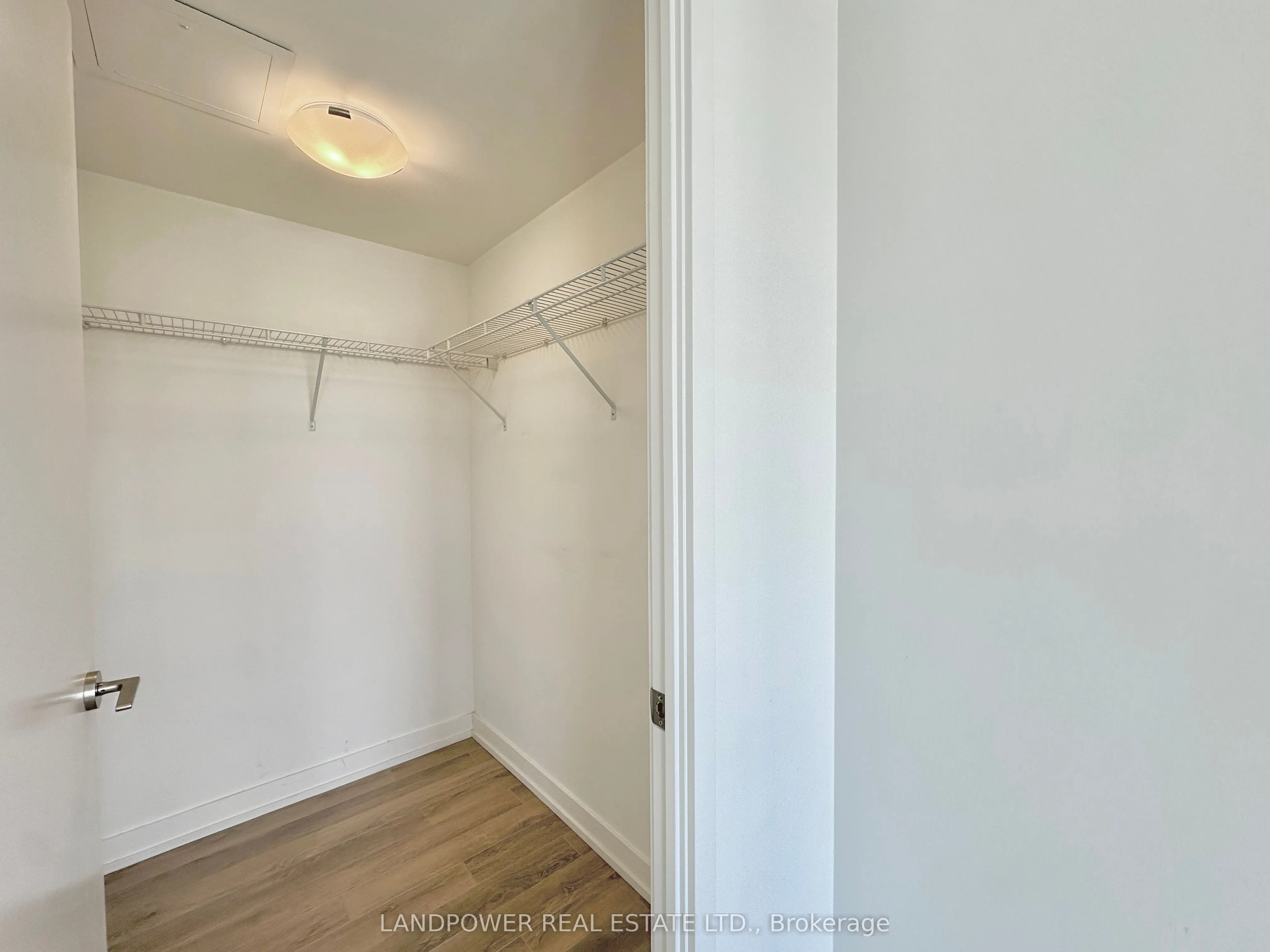 158 Front Street E, #1112