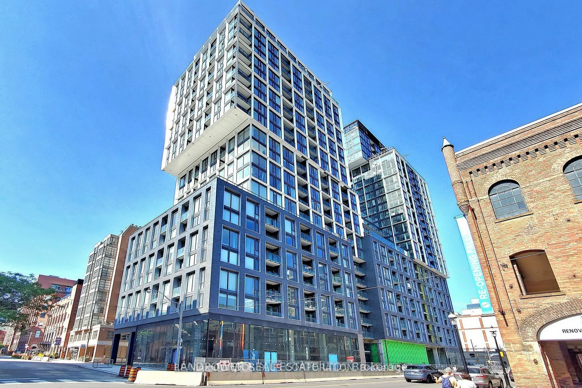 158 Front Street E, #1112