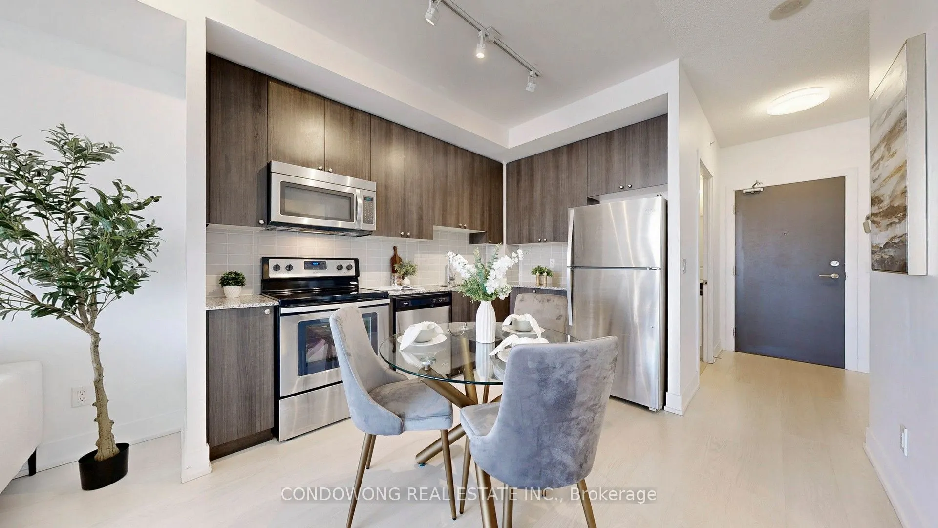 68 Merton Street, #709