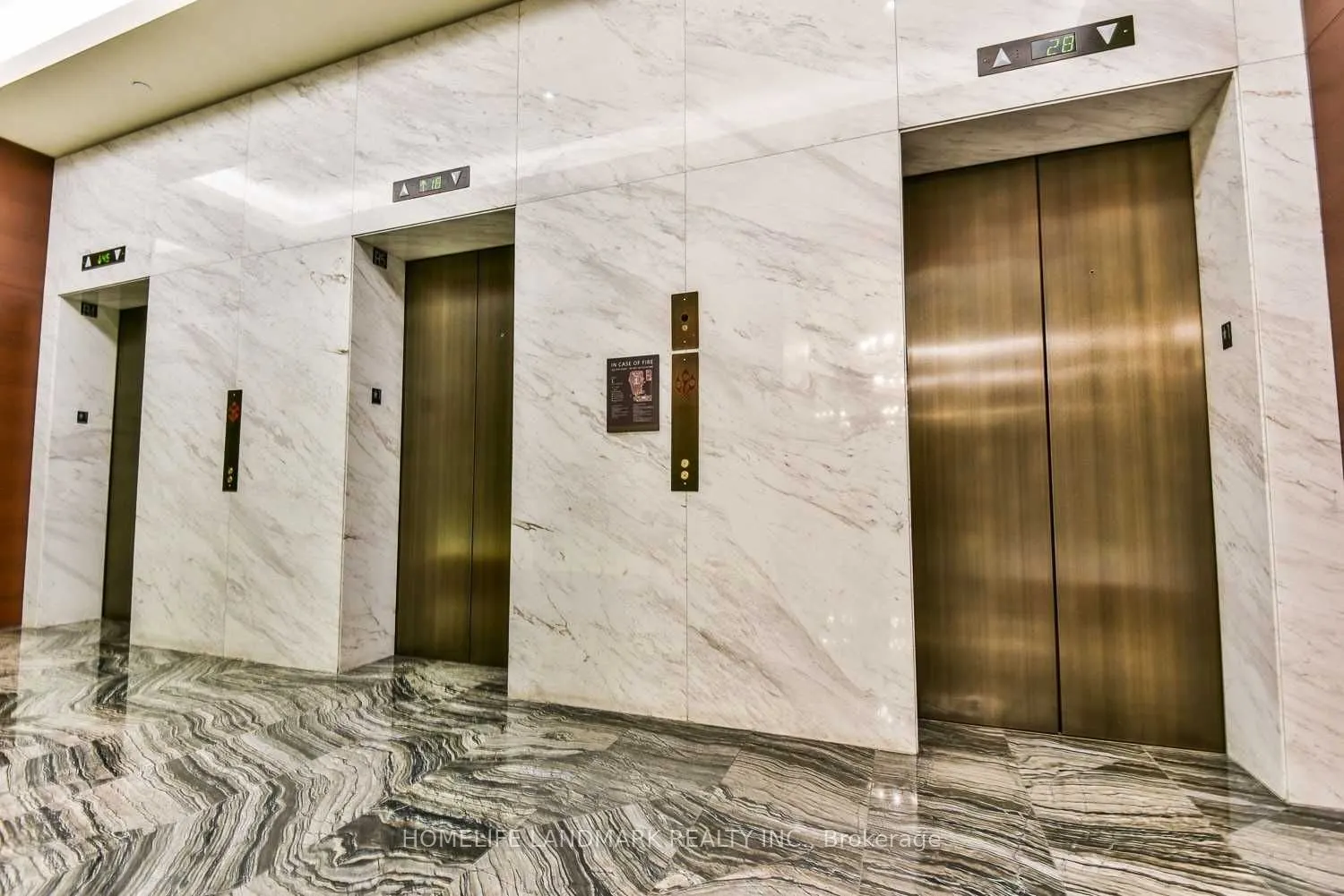 180 University Avenue, #4704