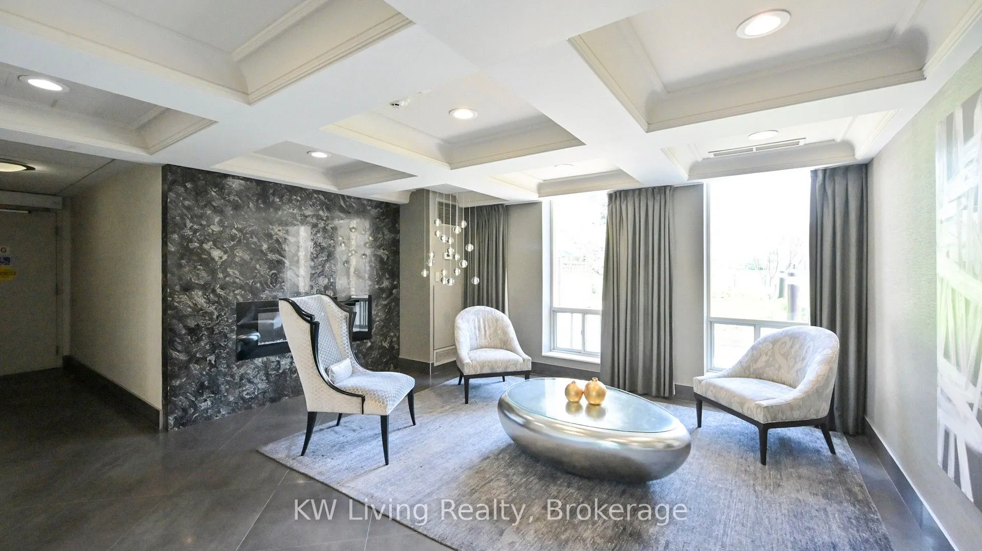 451 Rosewell Avenue, #608