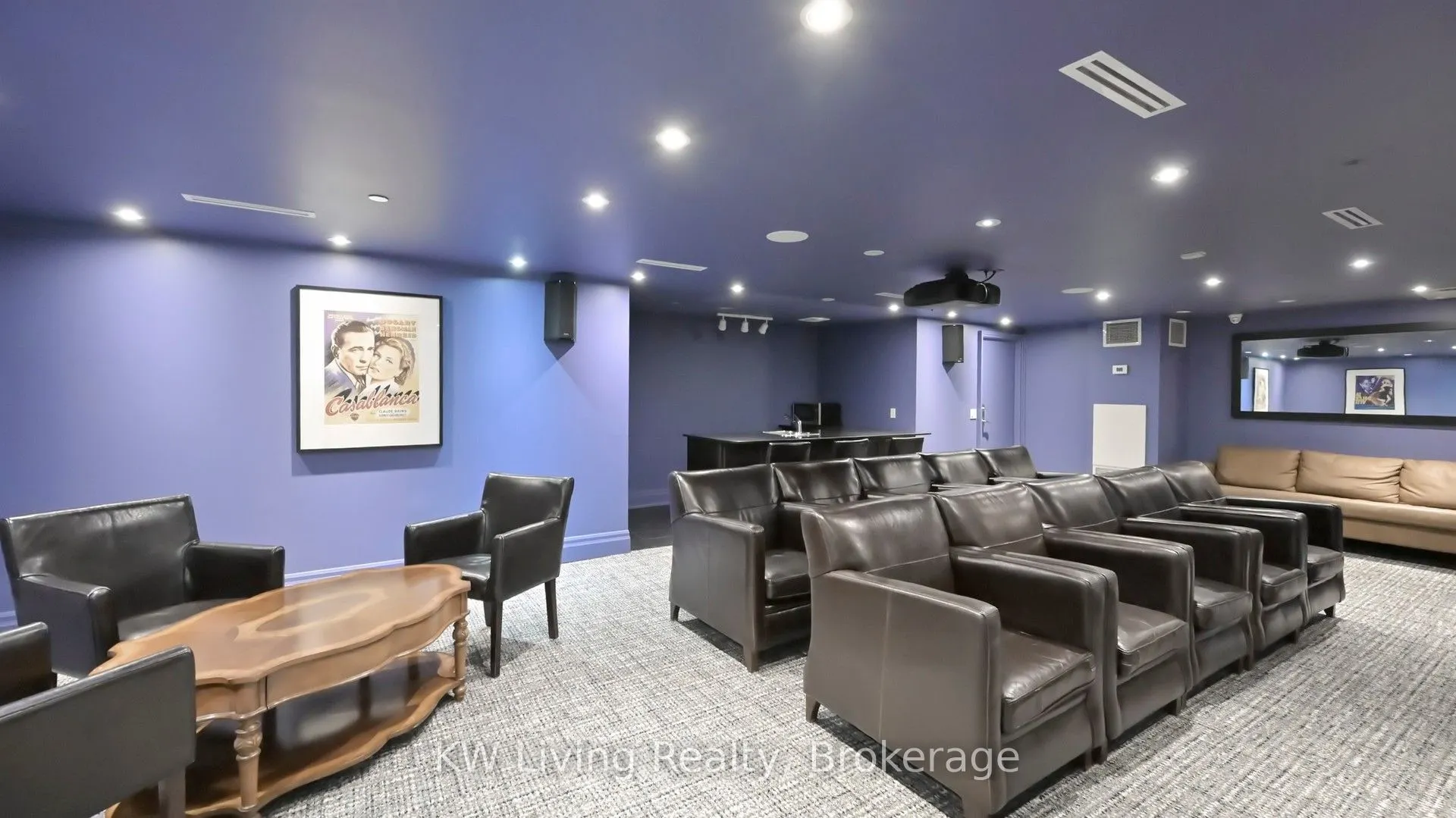 451 Rosewell Avenue, #608