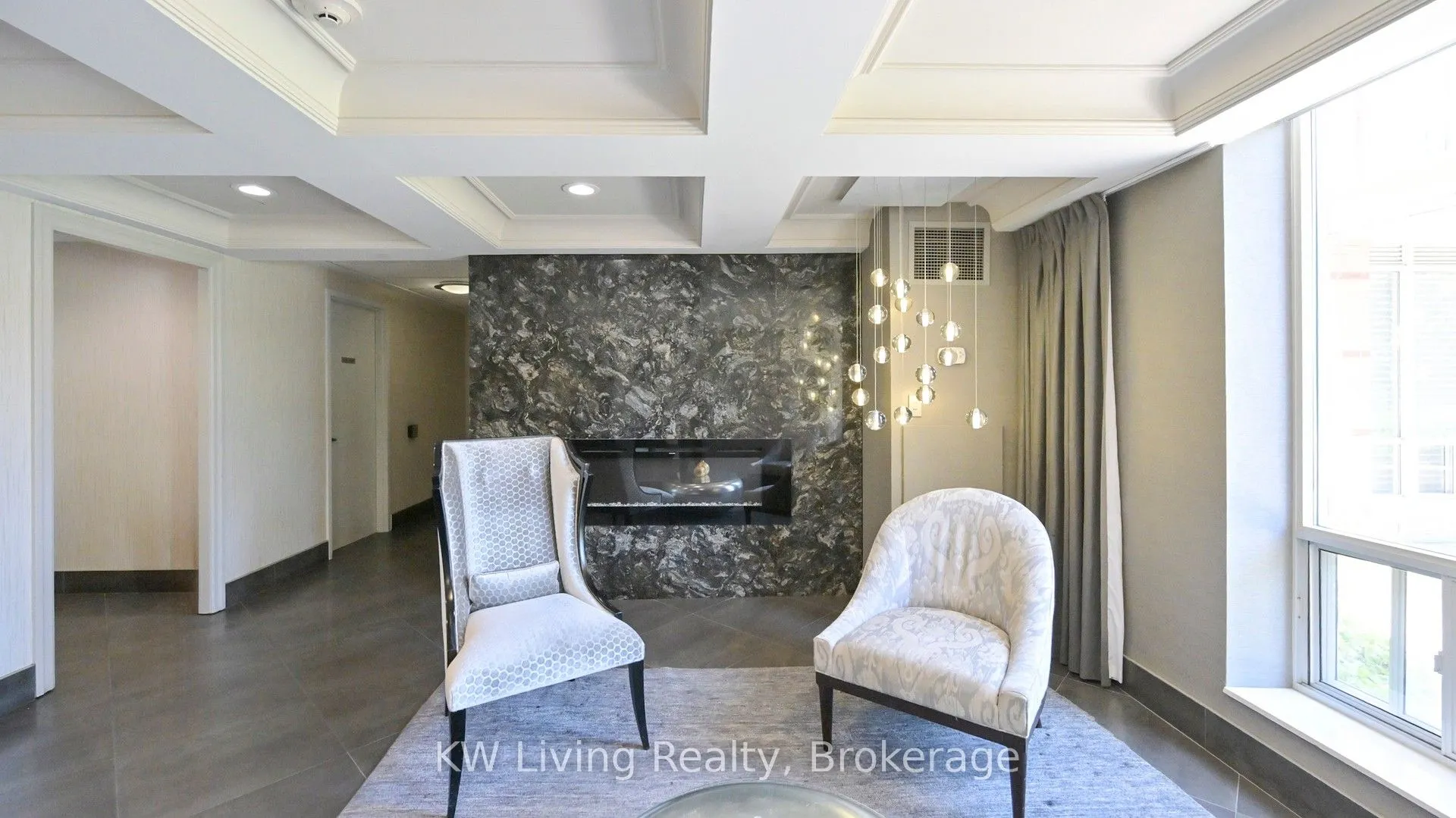 451 Rosewell Avenue, #608