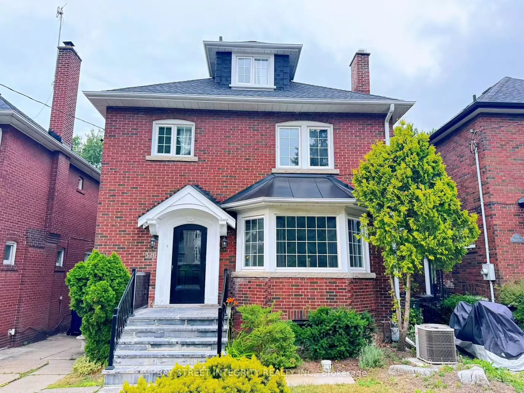 326 Warren Road