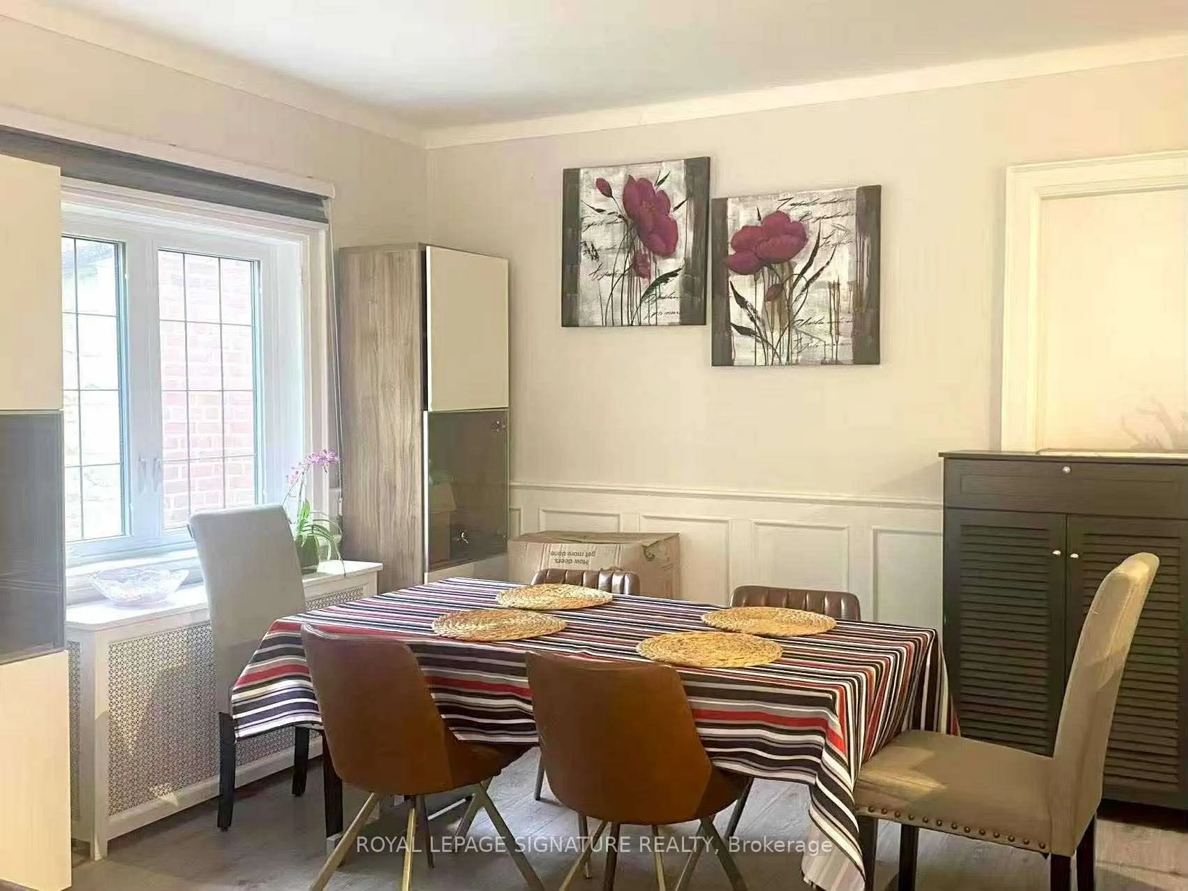 166 Chaplin Crescent, #GF + 2F